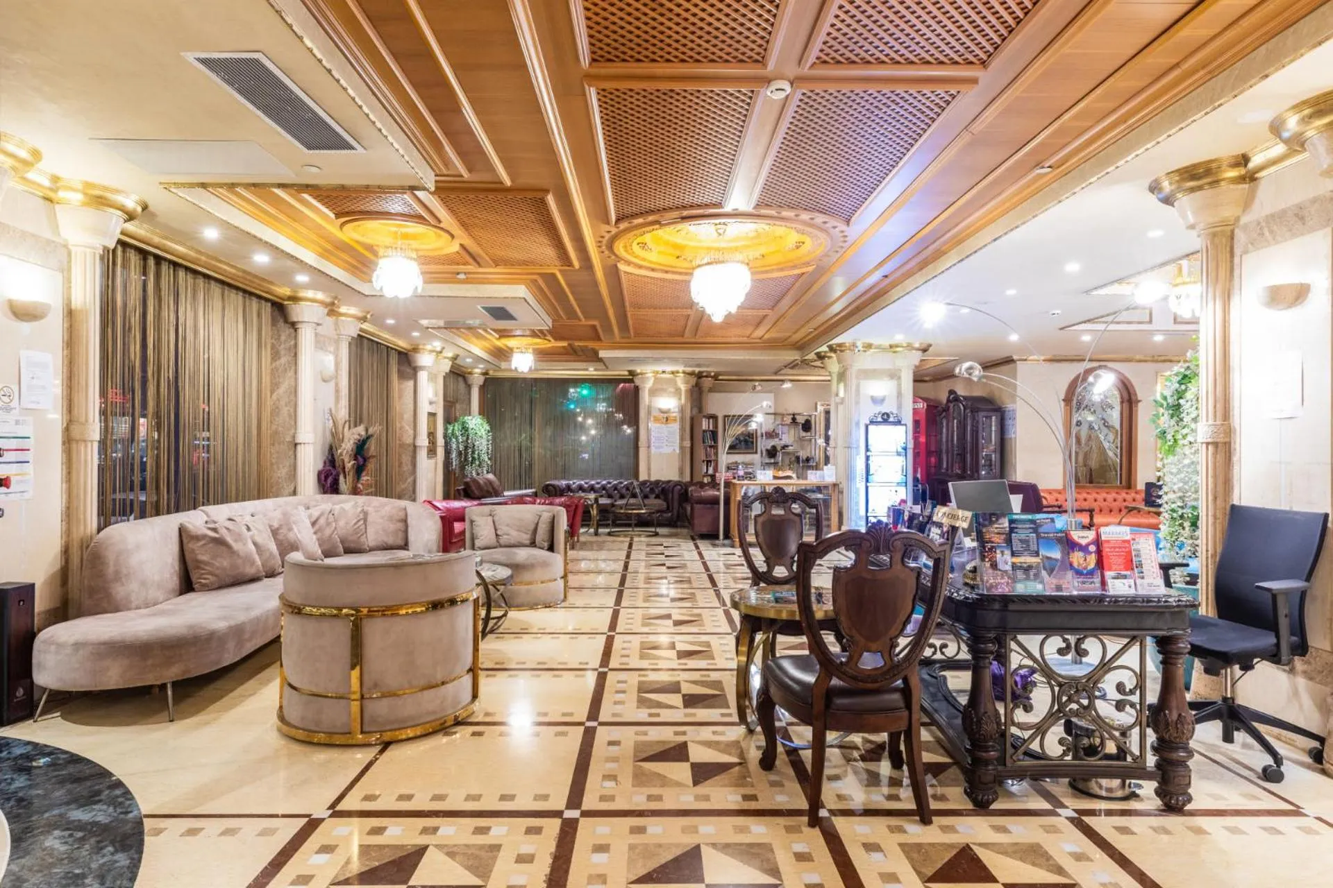 Seating area in Wyndham Istanbul Old City