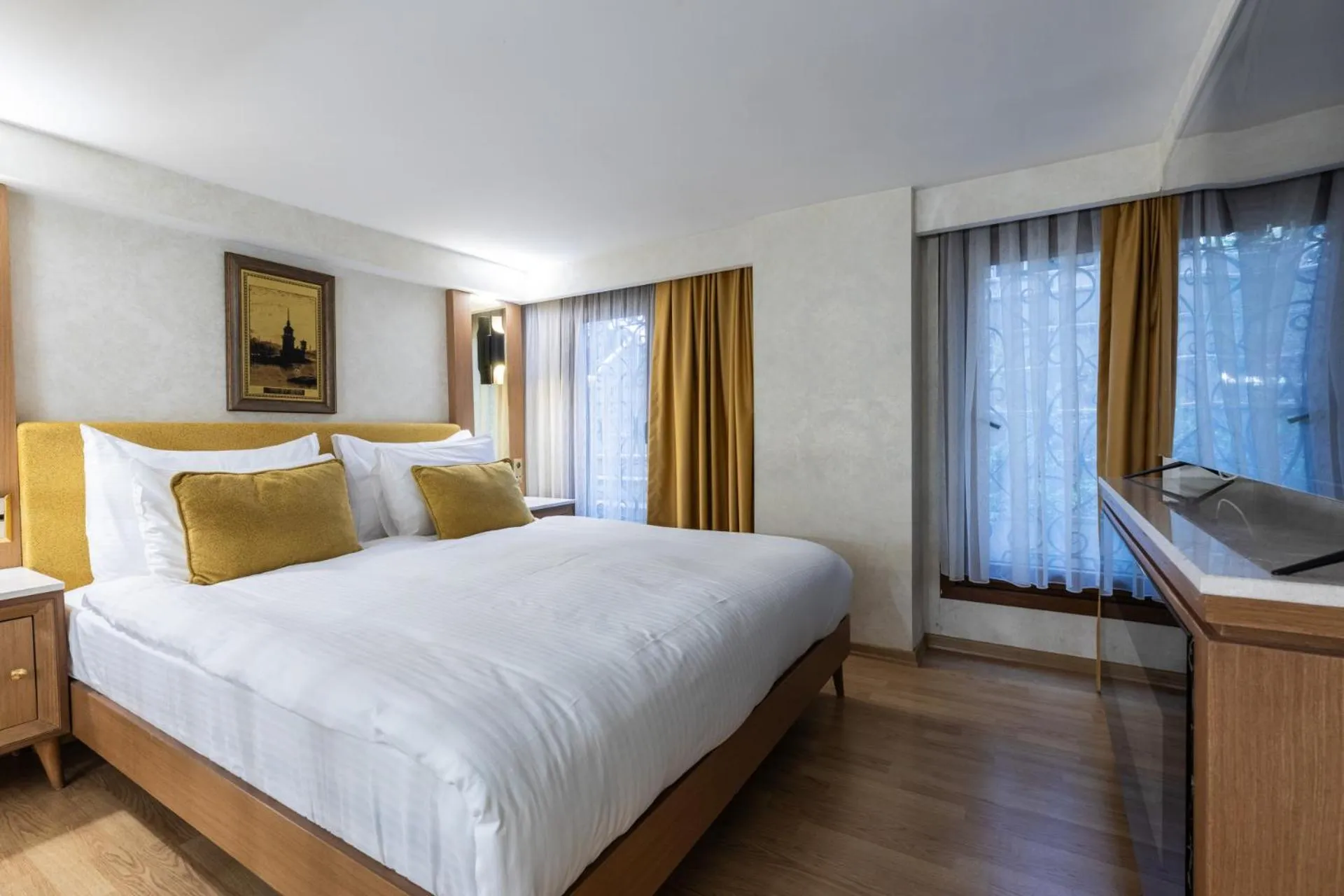 Photo of the whole room, Bed in Wyndham Istanbul Old City