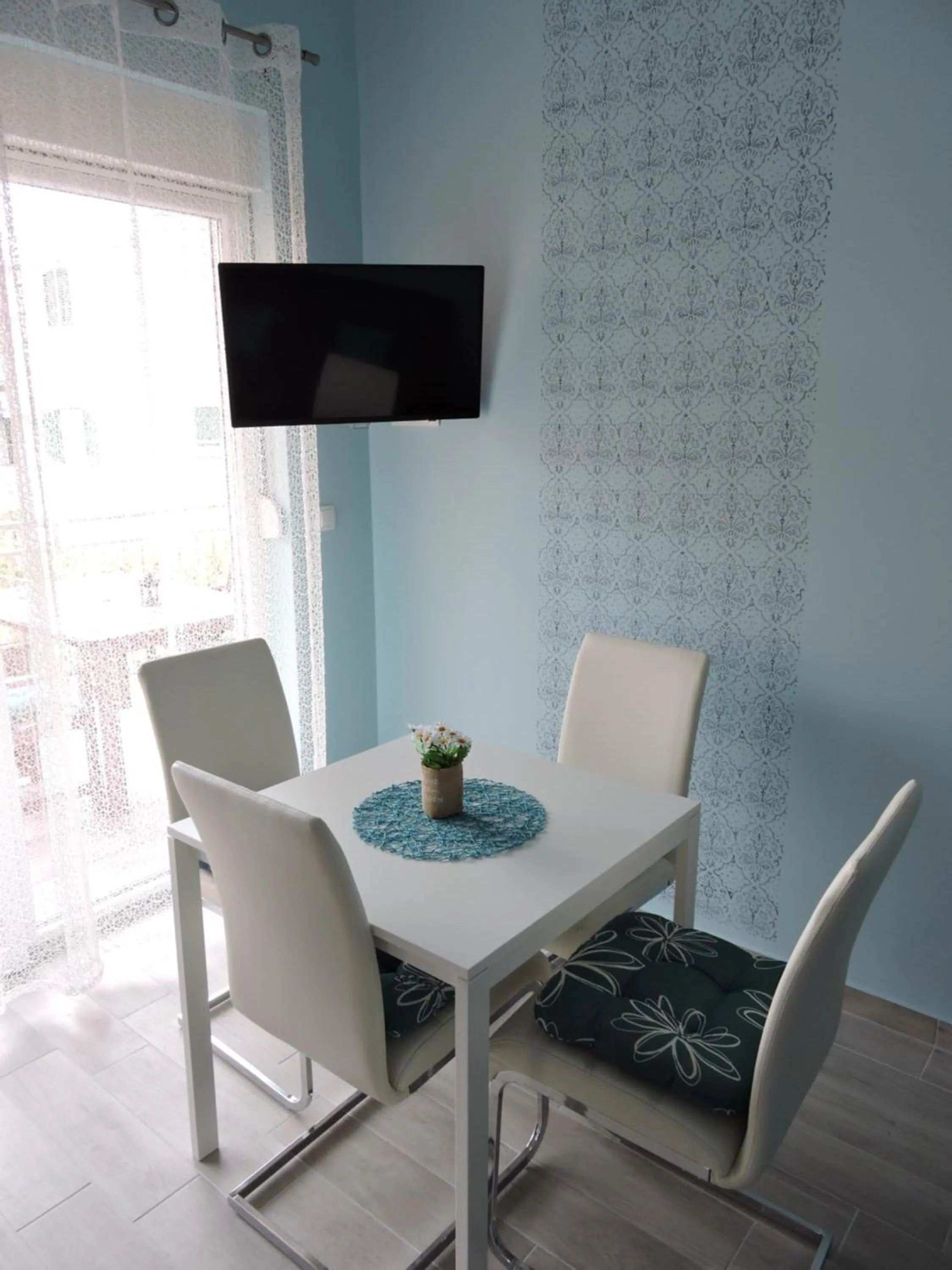 Dining area in Apartments Perla