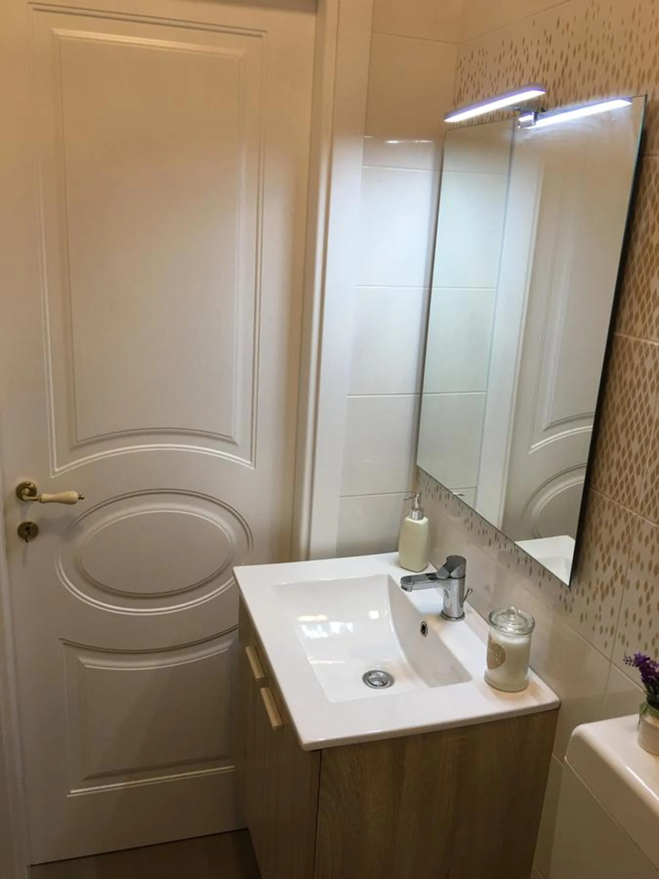 Property building in B&B Lame 87