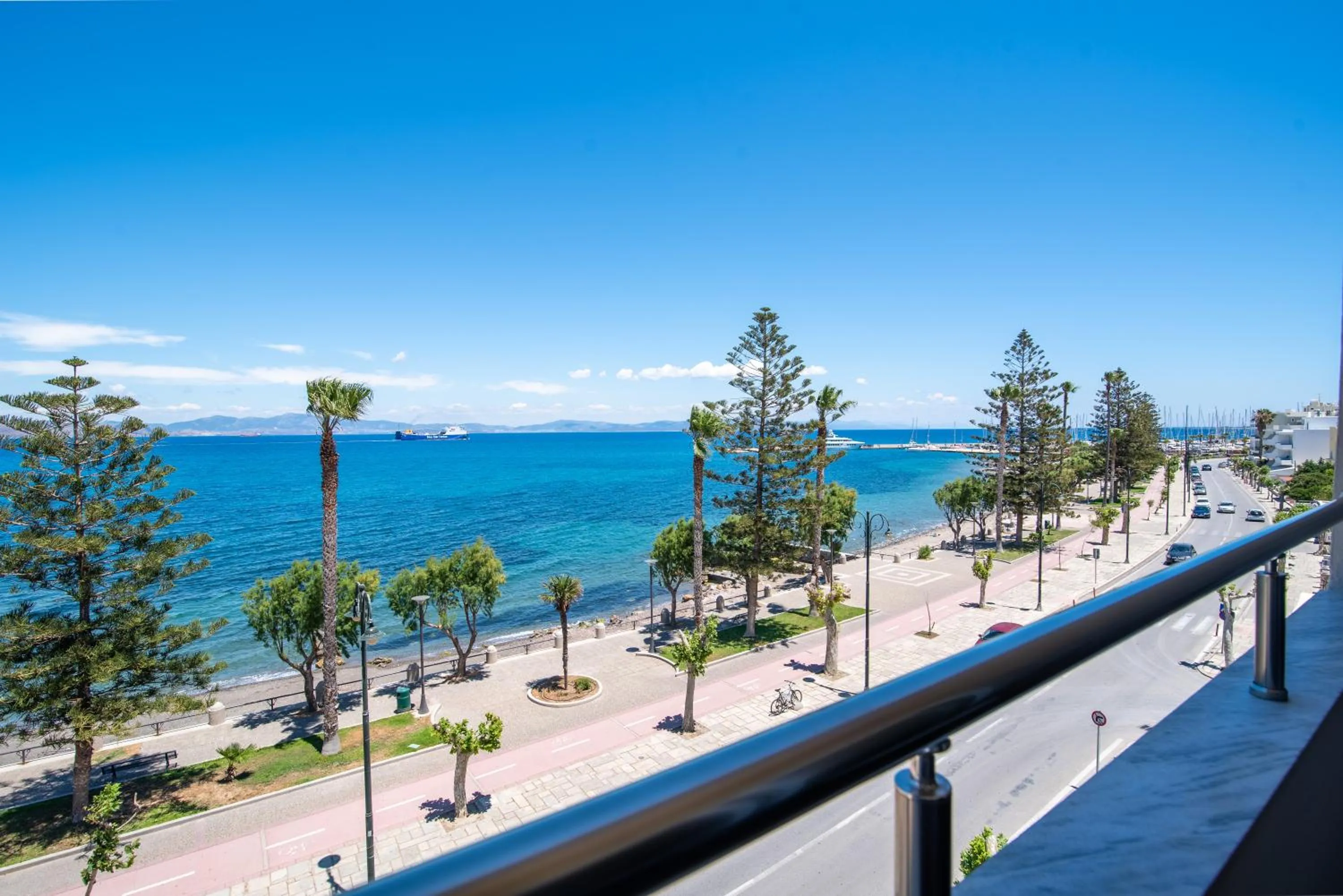 Sea view in Orpheus Studios