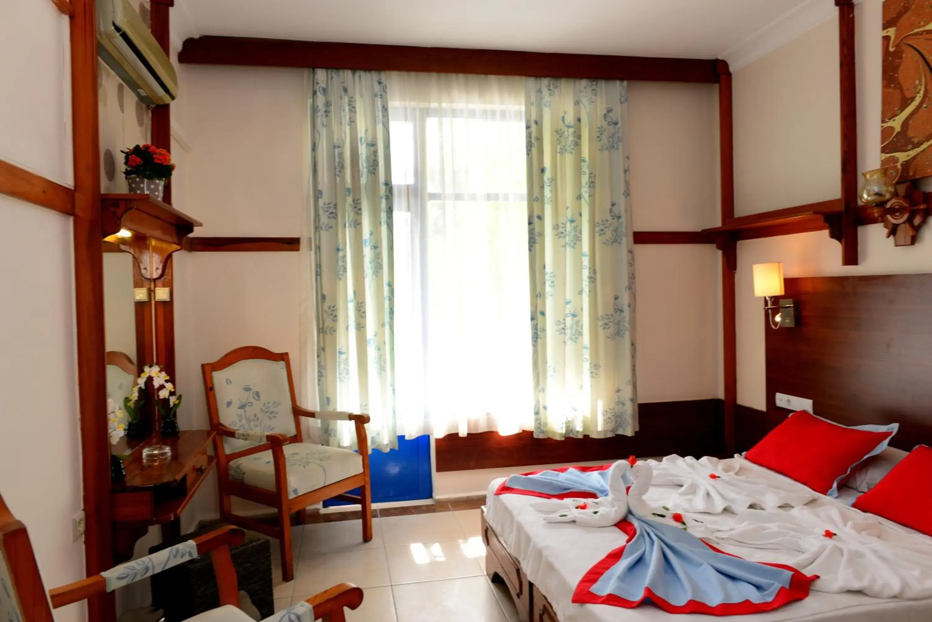 Standard Double or Twin Room with Balcony - single occupancy in Merhaba Hotel Standard Double or Twin Room with Balcony - single occupancy in Merhaba Hotel