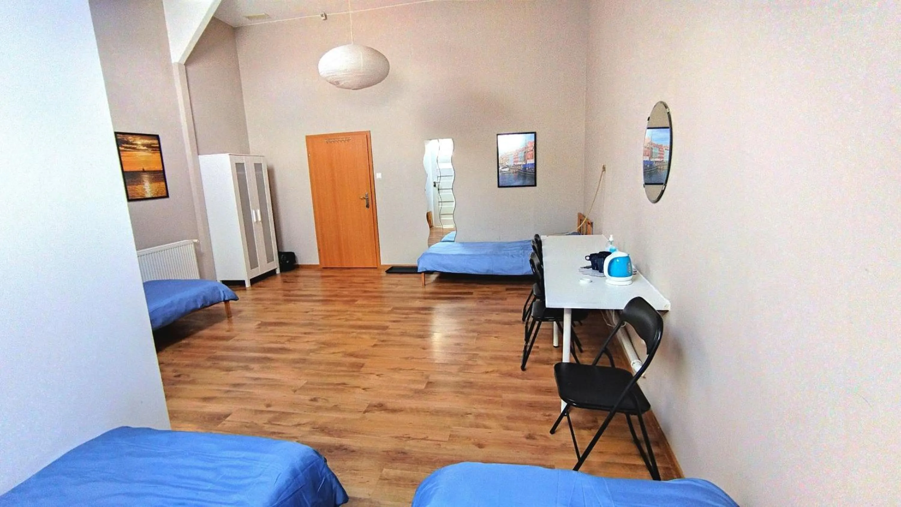 View (from property/room), Bed in Smart Stay Hostel Gdynia