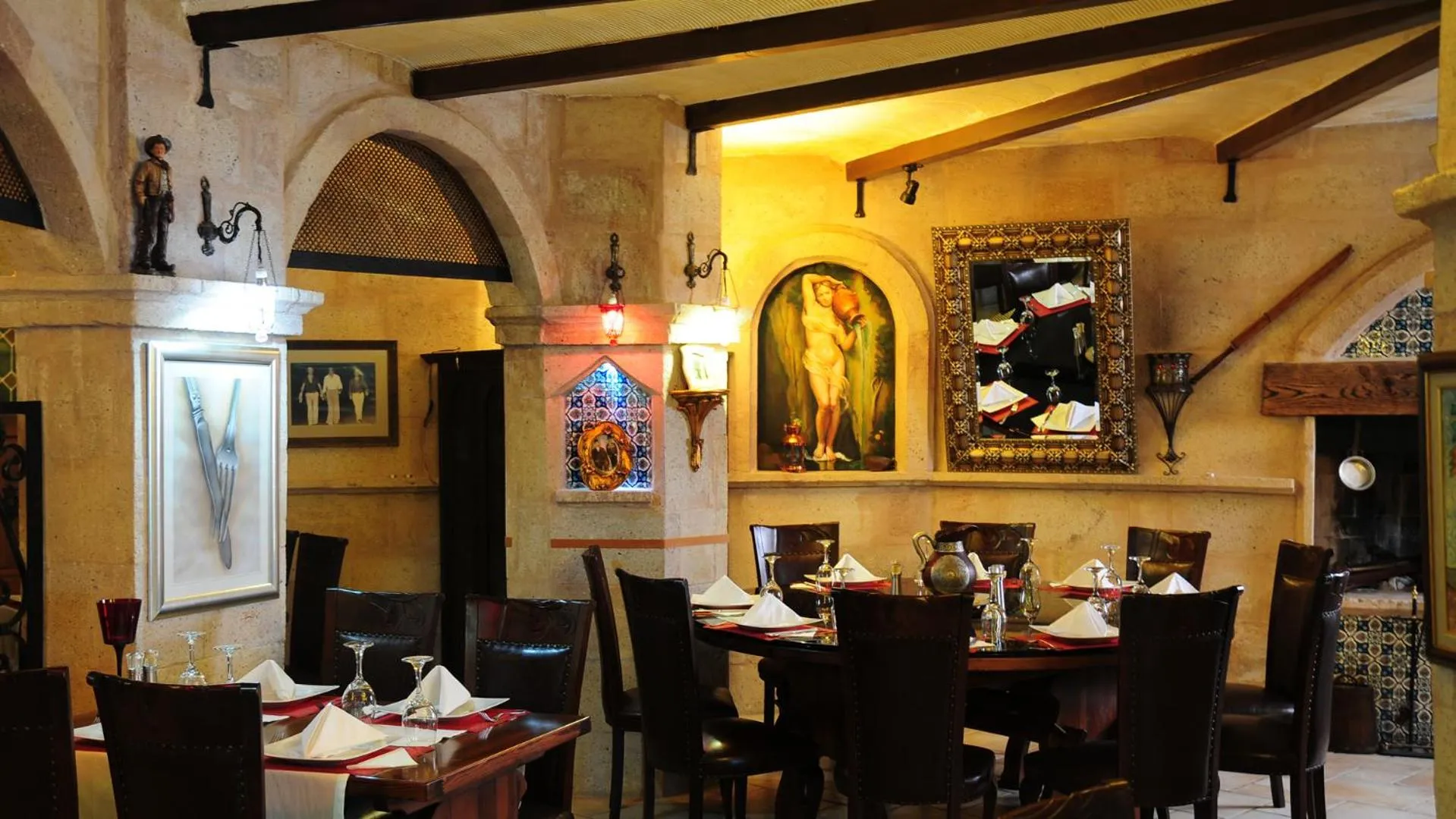 Restaurant/places to eat in Ata Park Hotel