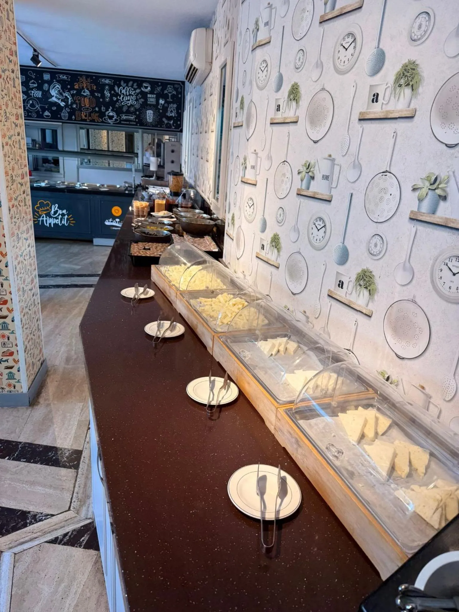 Breakfast in Ata Park Hotel