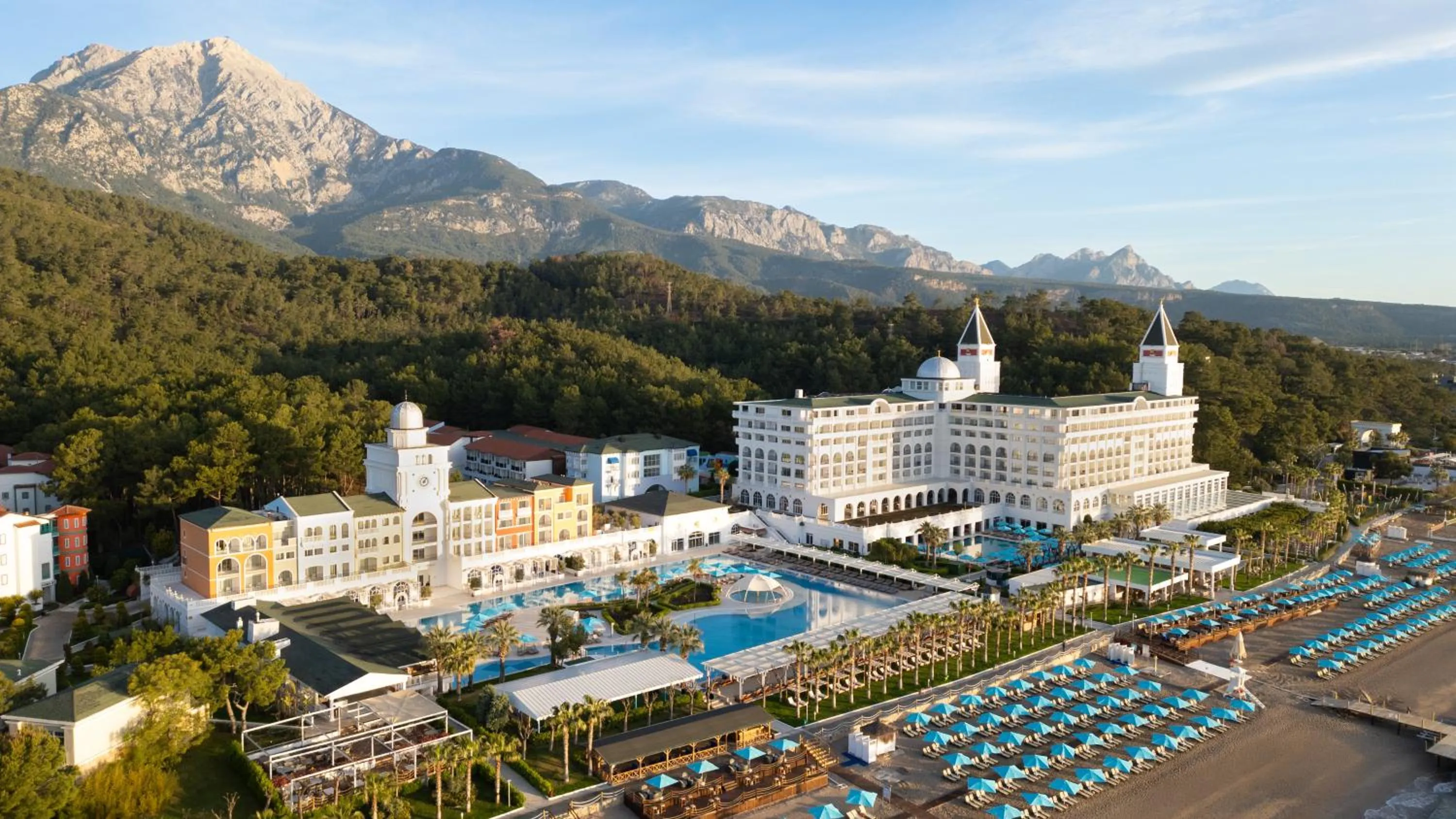 Property building in Nirvana Dolce Vita - Ultra All Inclusive