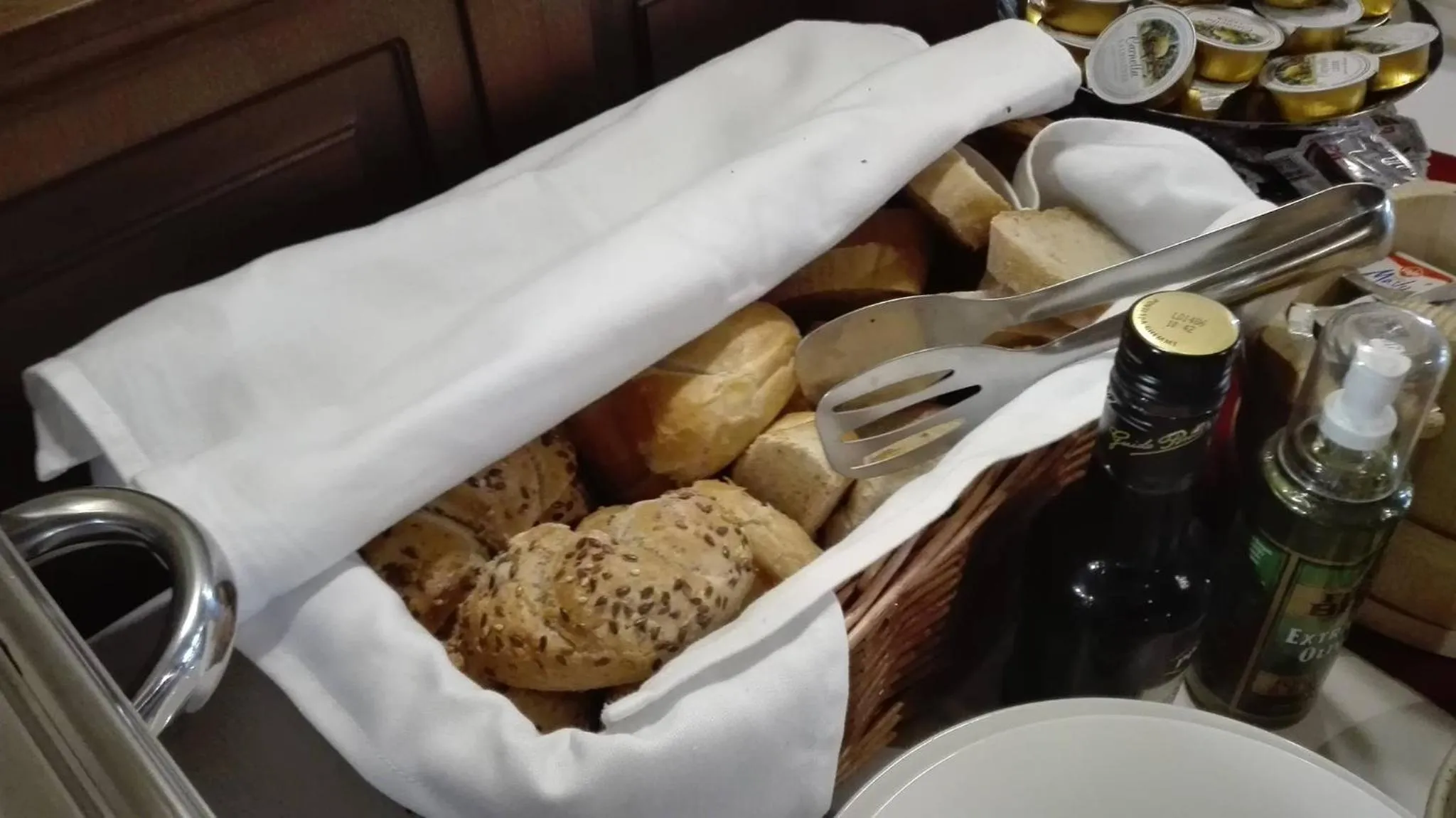 Buffet breakfast in Hotel Bristol