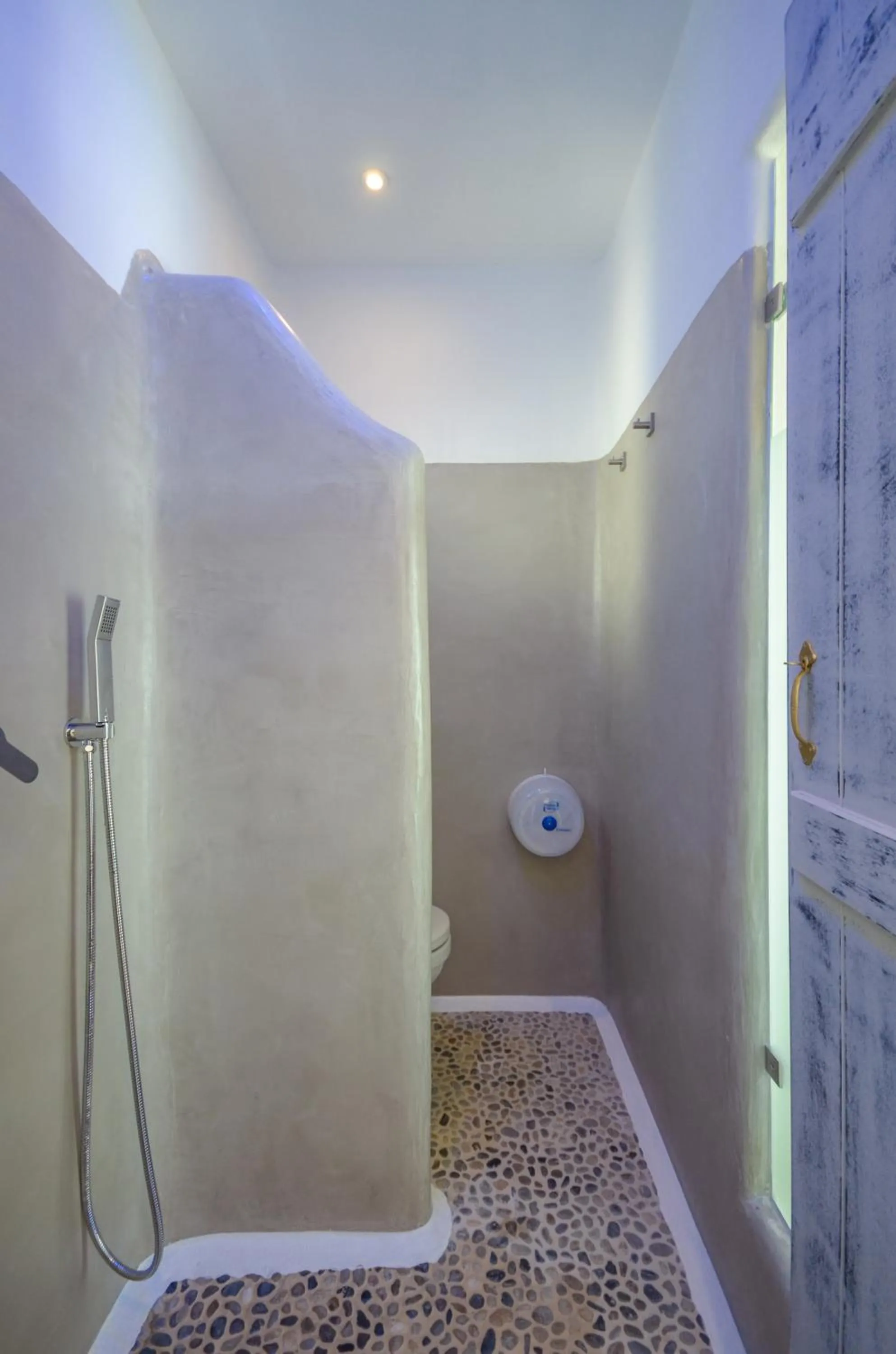 Bathroom in Naxos Island Escape Suites