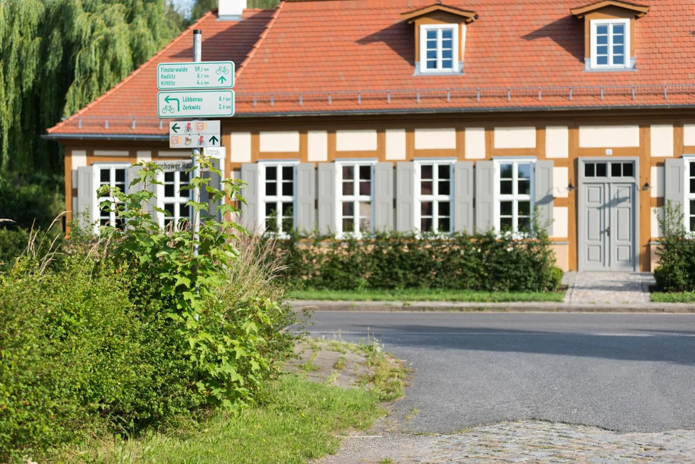 Property building in Schloss Beuchow