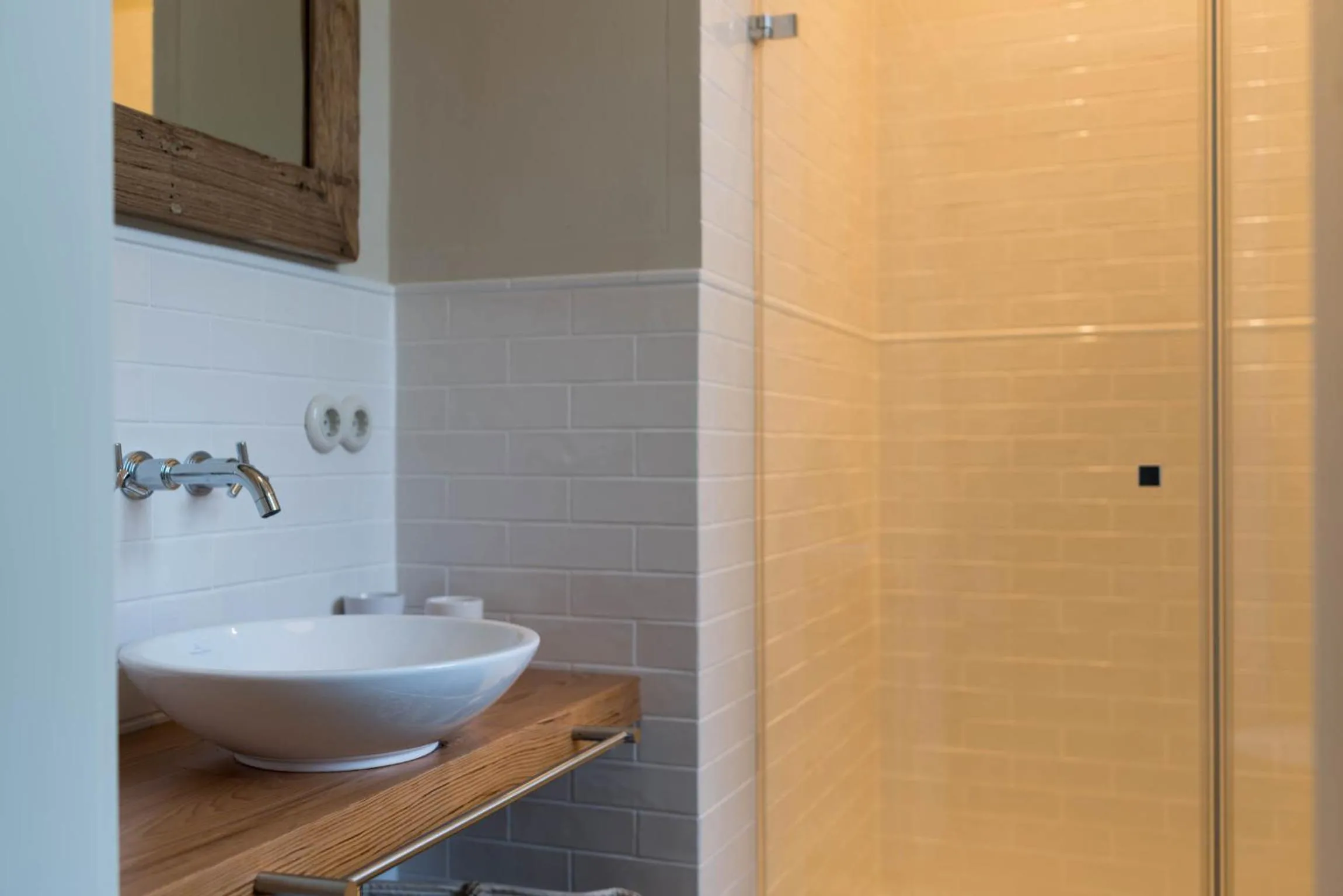 Shower in Schloss Beuchow