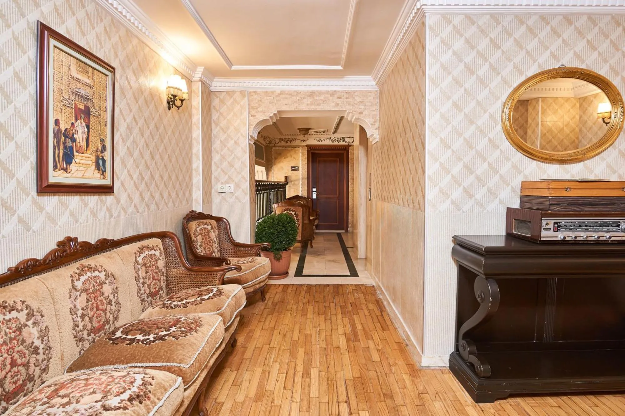 Seating area in Amber Hotel & Spa