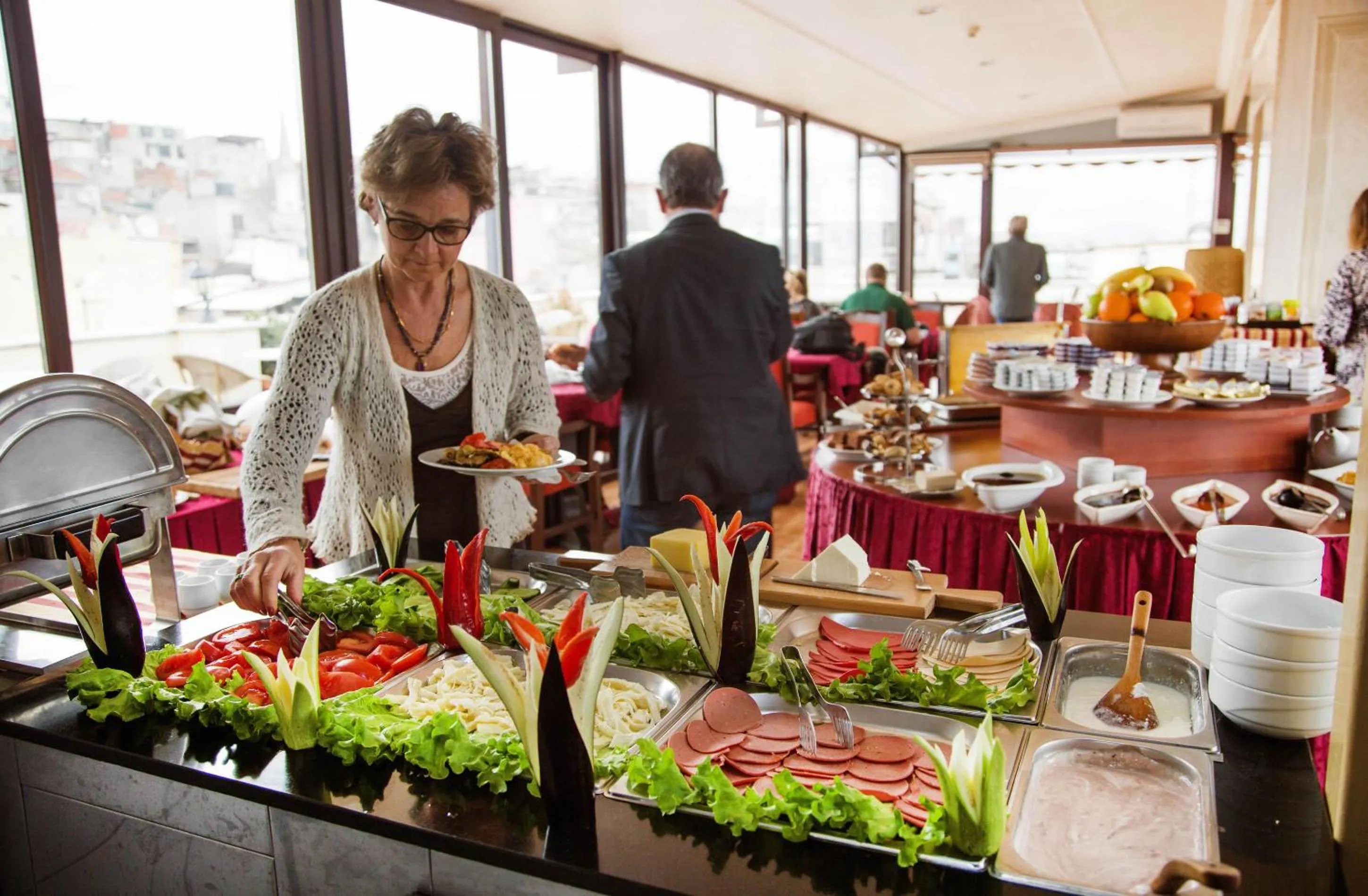 Restaurant/places to eat in Amber Hotel & Spa