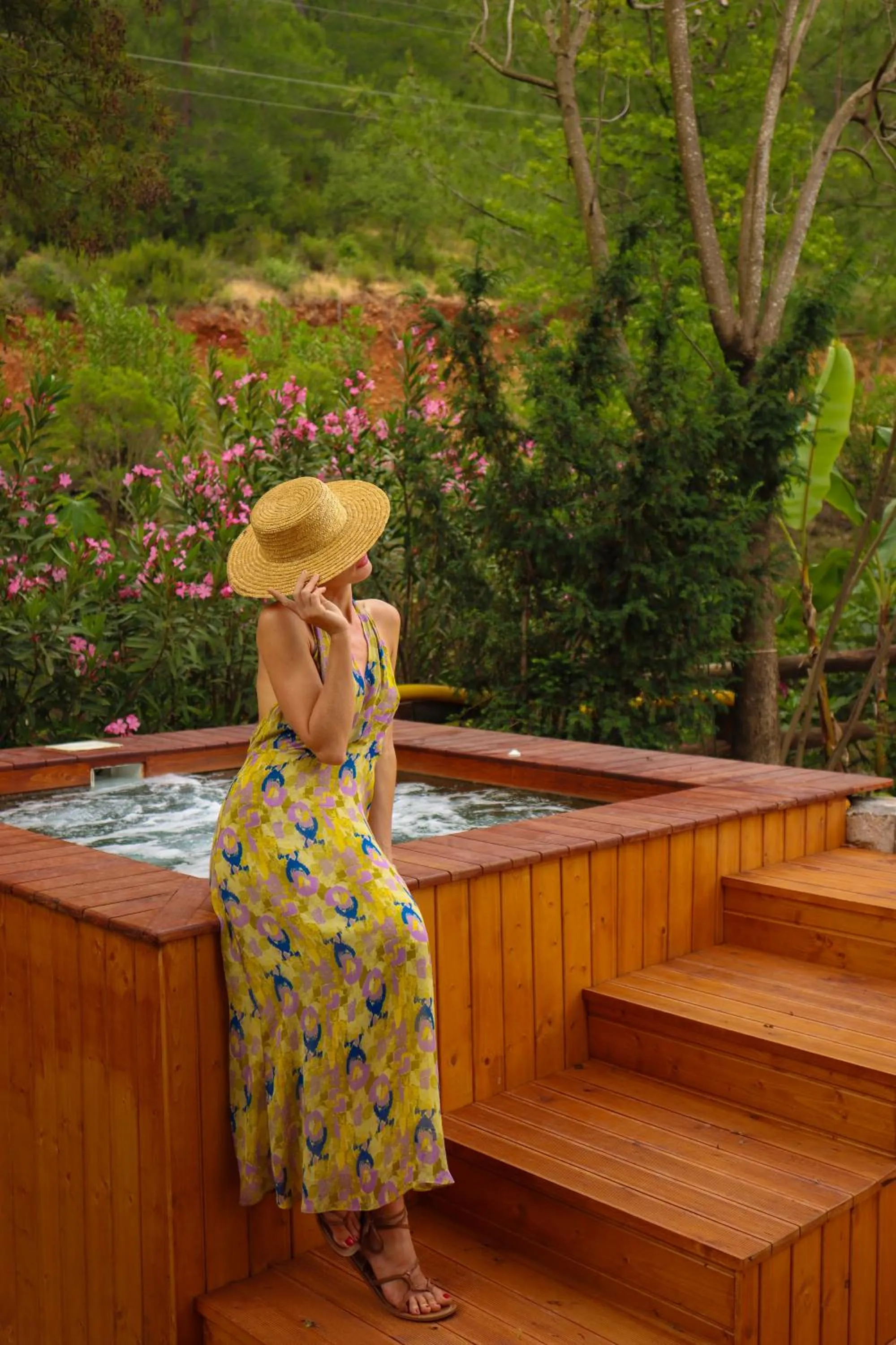 Hot Tub in Dalya Life