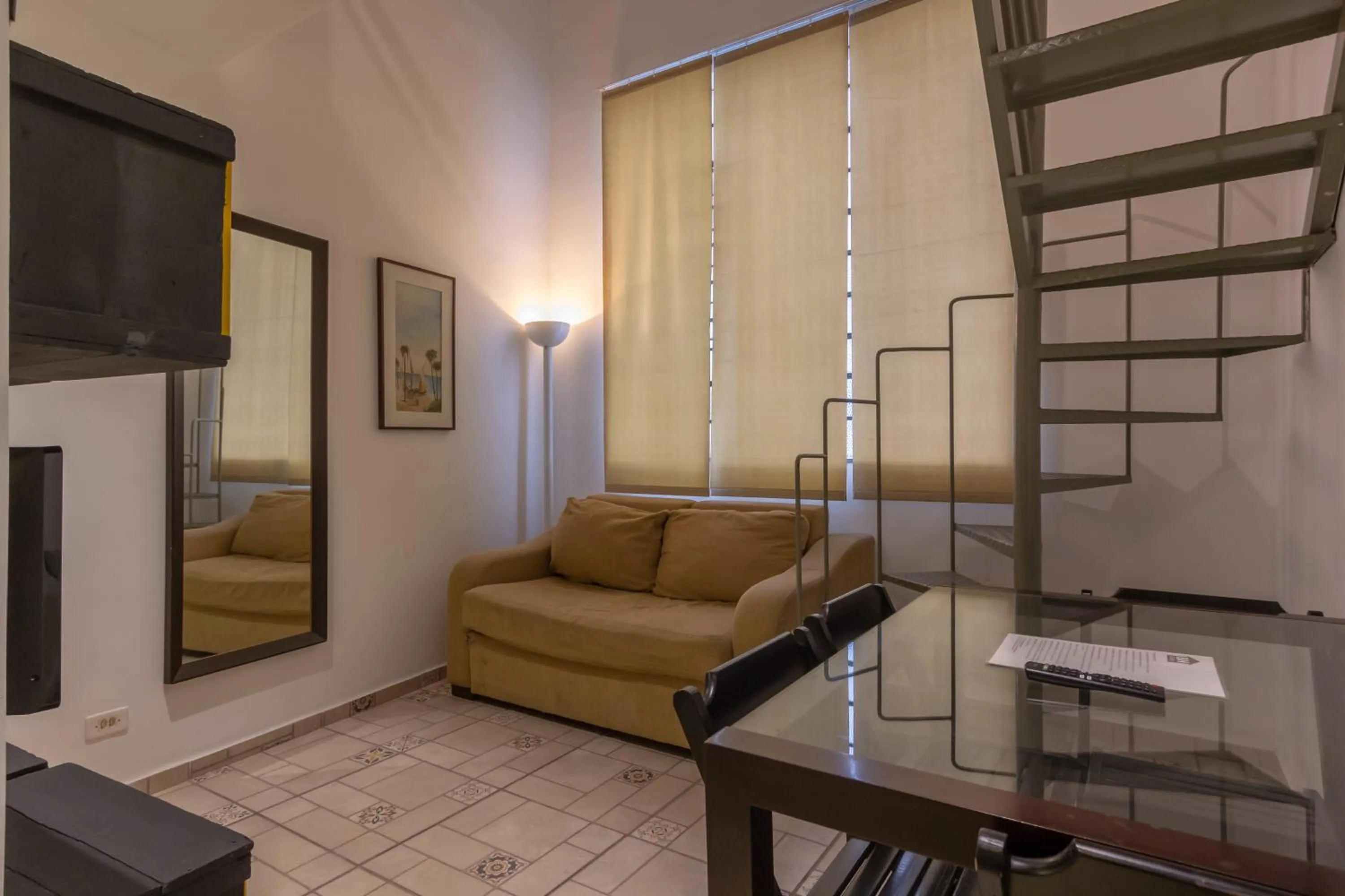 BH Studios Hotel Brás