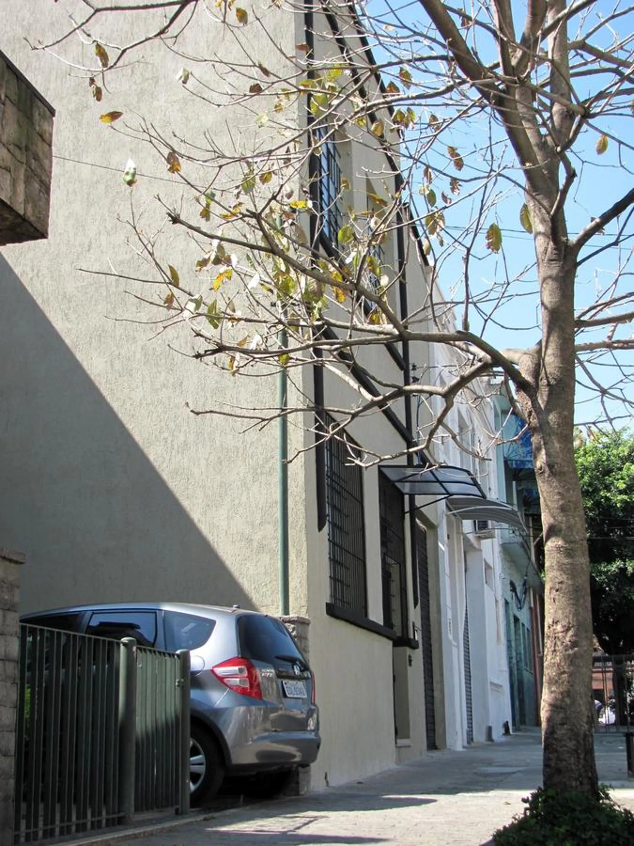 Facade/entrance in BH Studios Hotel Brás