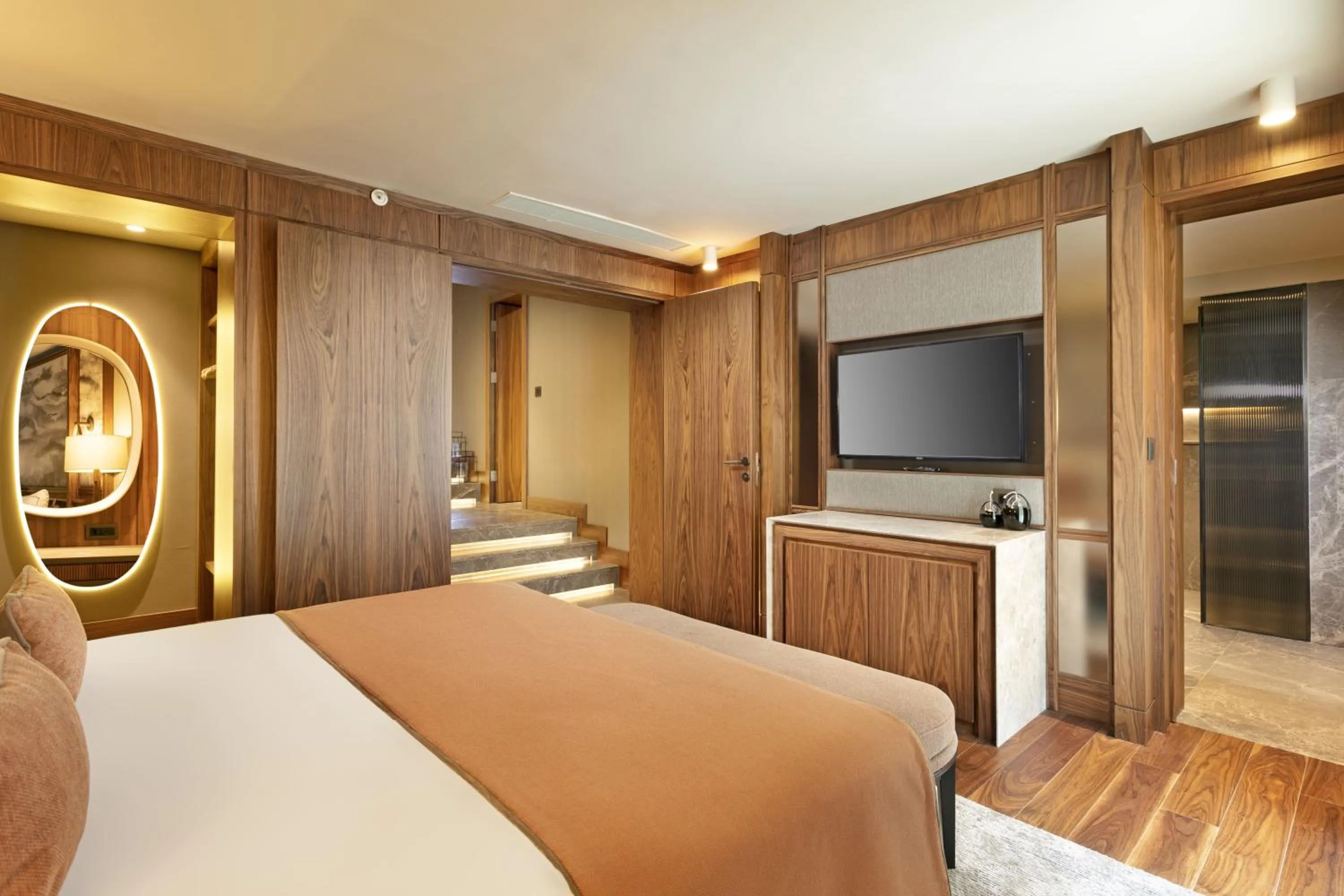 Photo of the whole room, Bed in Rixos Sungate - The Land of Legends Access