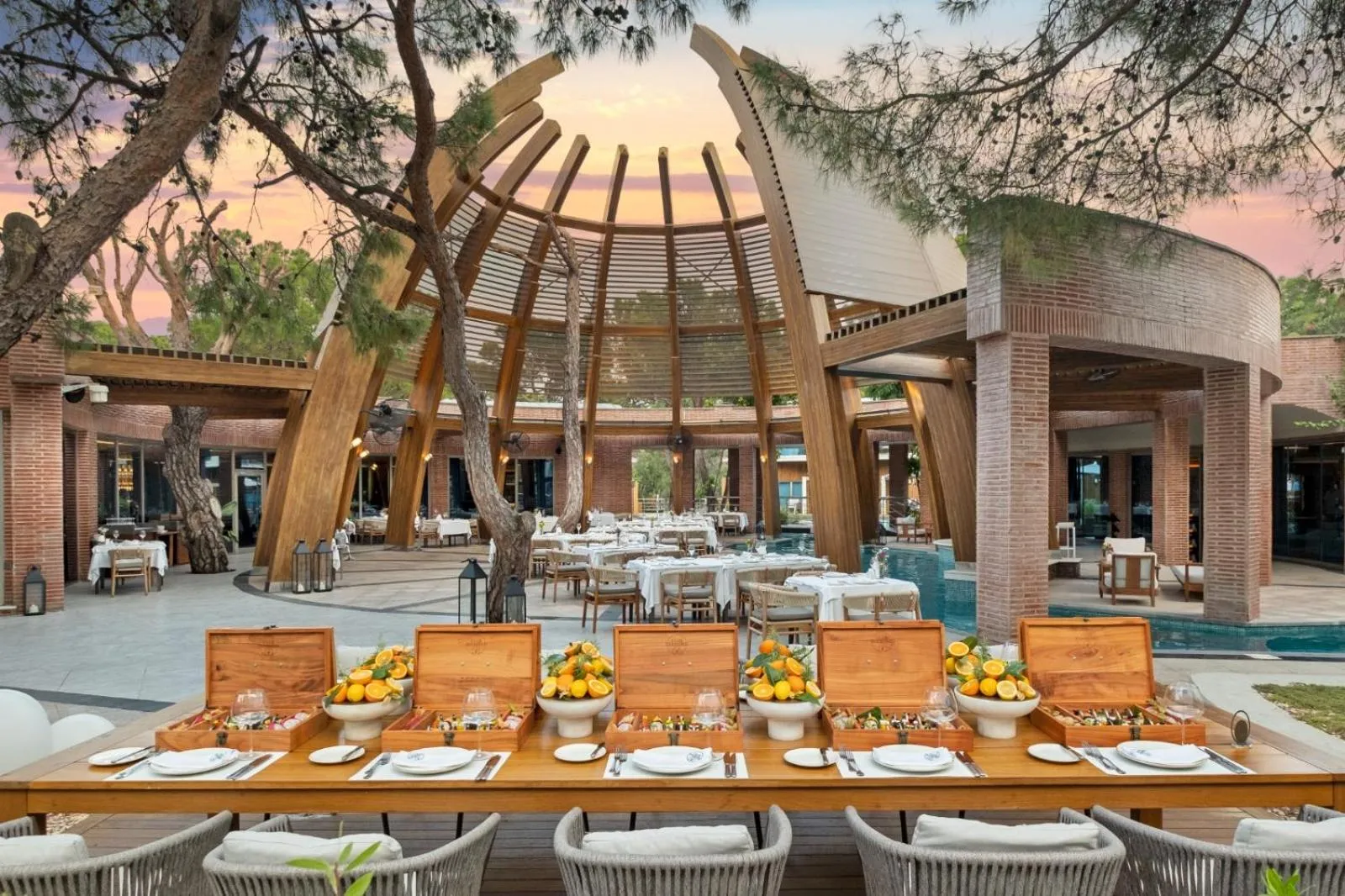 Restaurant/places to eat in Rixos Sungate - The Land of Legends Access