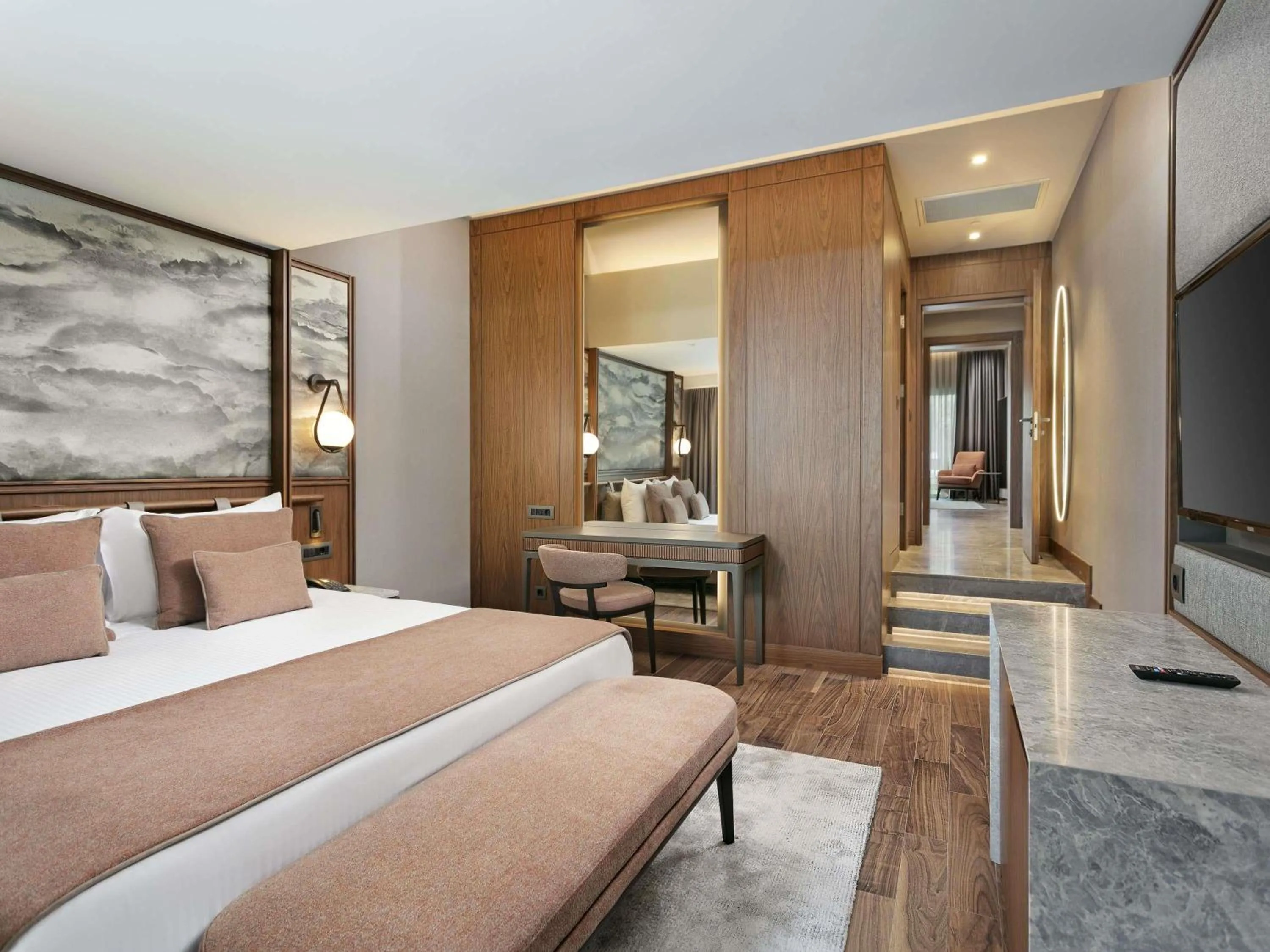 Bedroom, Bed in Rixos Sungate - The Land of Legends Access