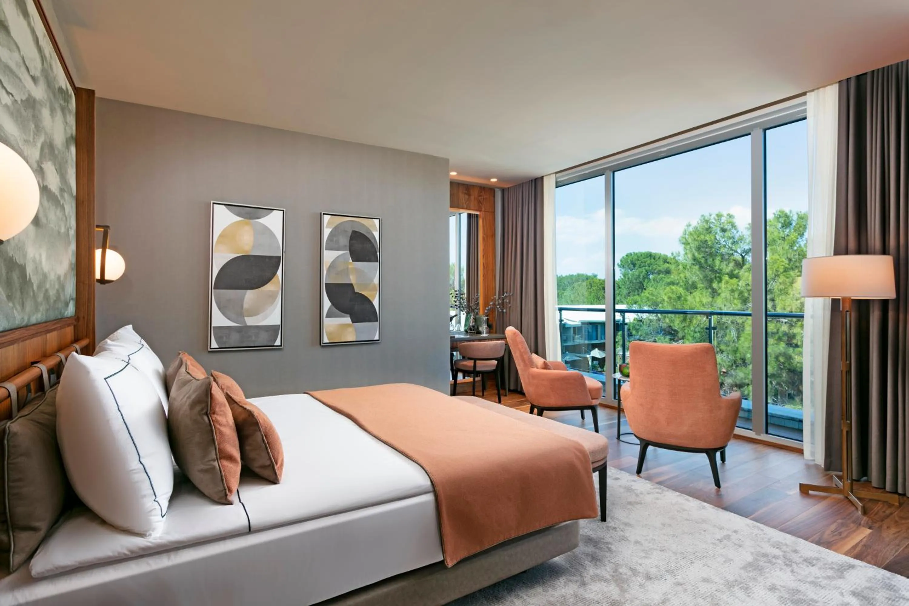 Bedroom, Bed in Rixos Sungate - The Land of Legends Access
