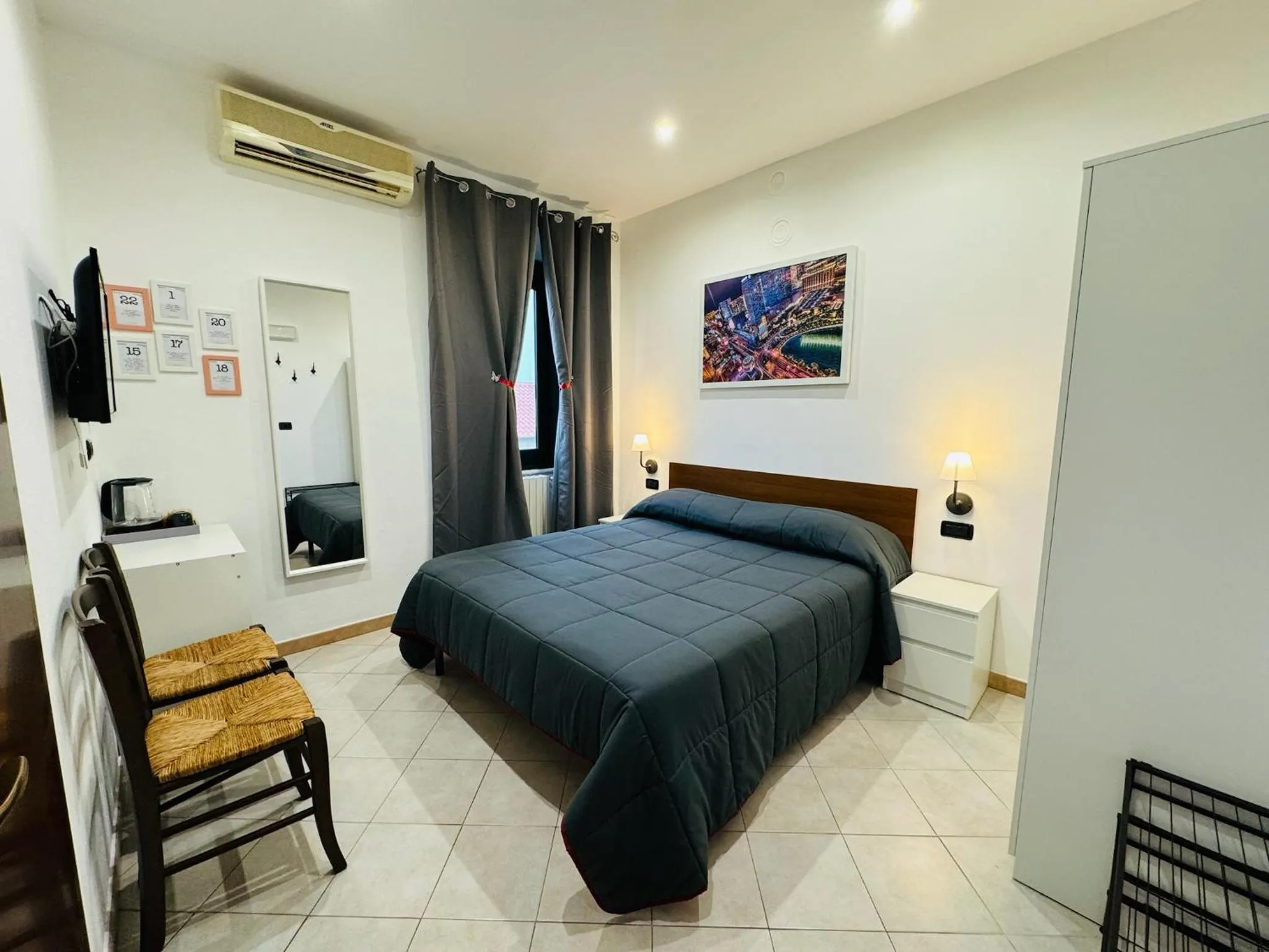 Bedroom, Bed in Hotel Duca di Tromello