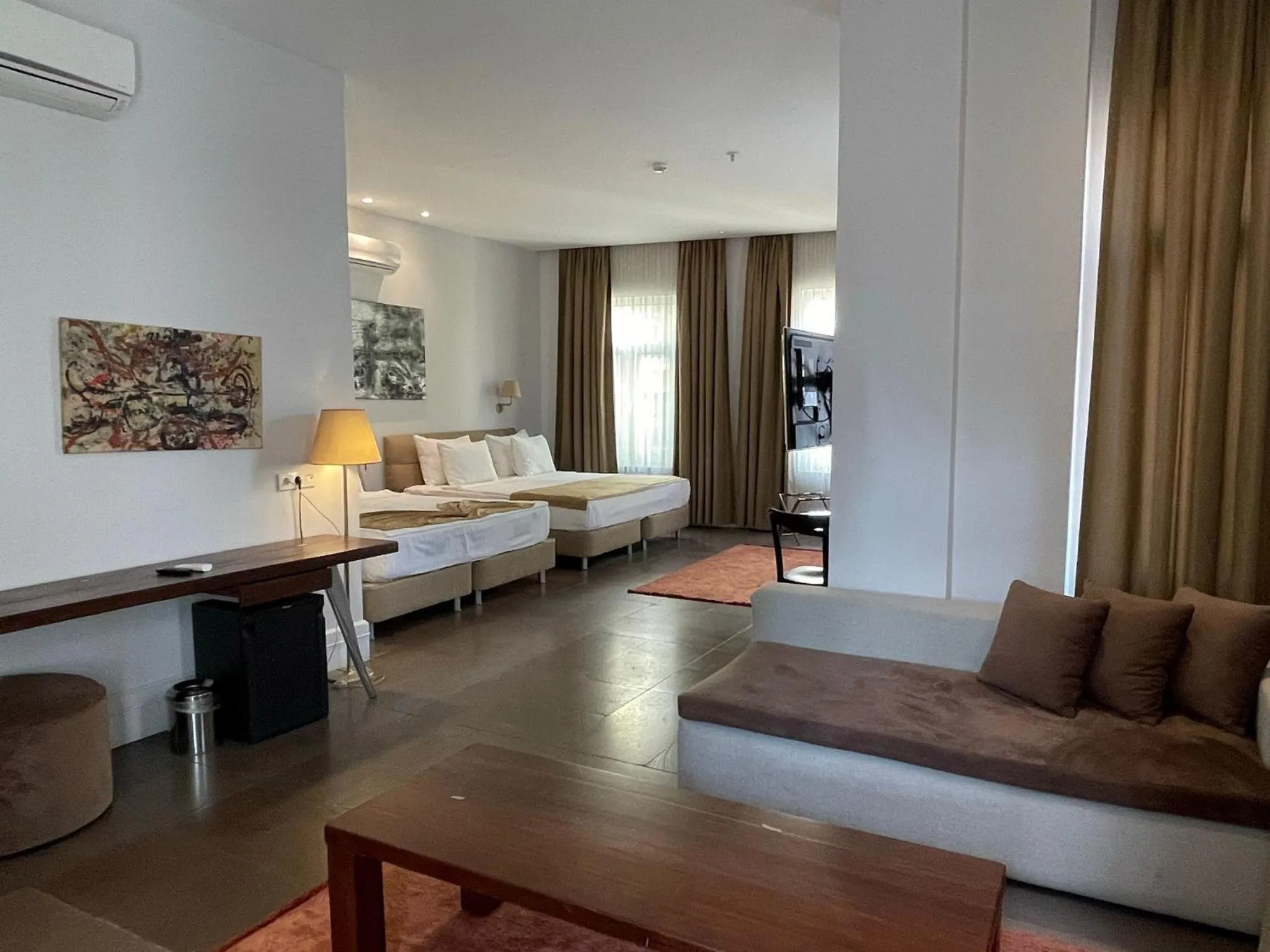 Photo of the whole room, Bed in Misafir Suites 8 Istanbul