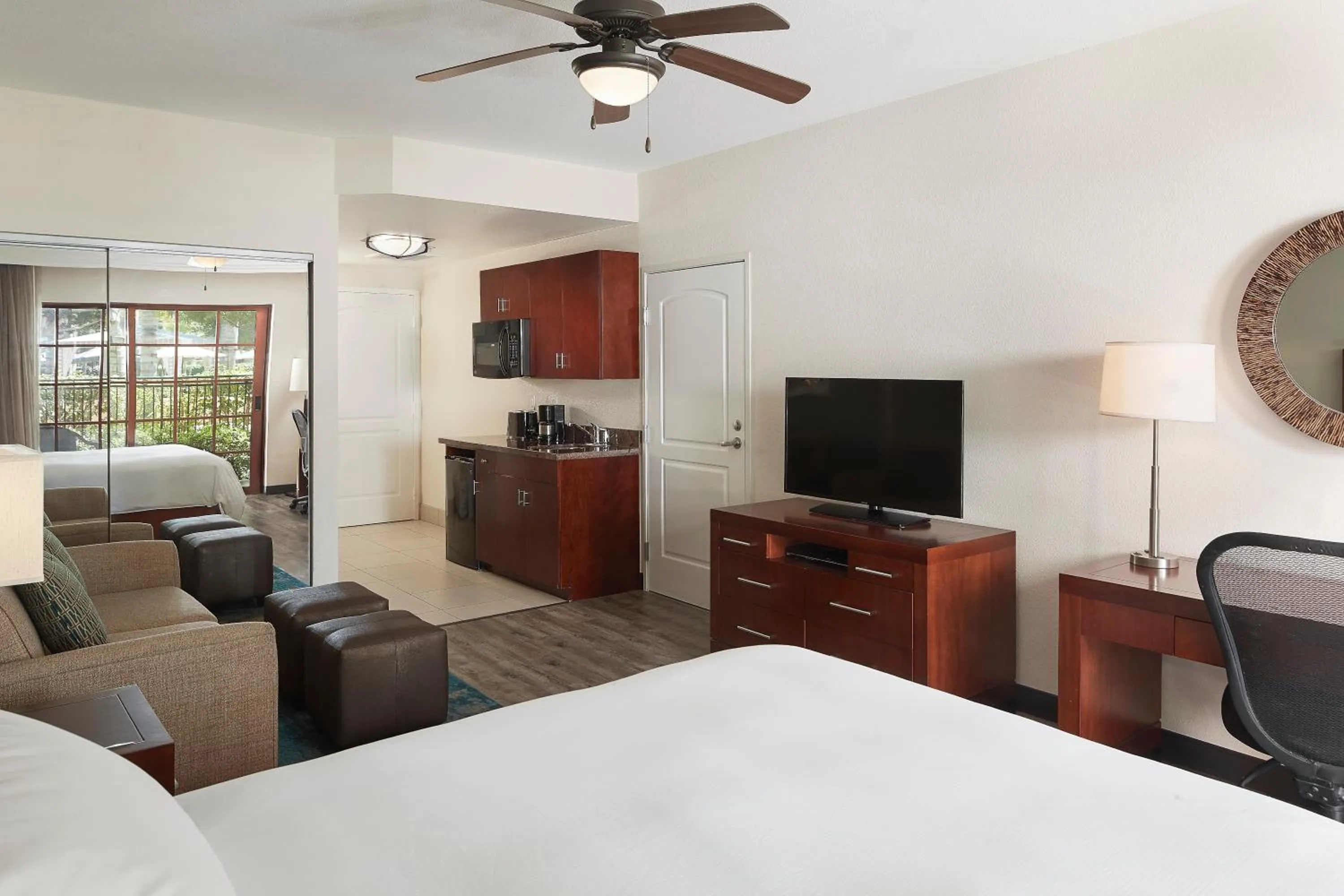 Bedroom, Bed in Marbrisa Carlsbad Resort