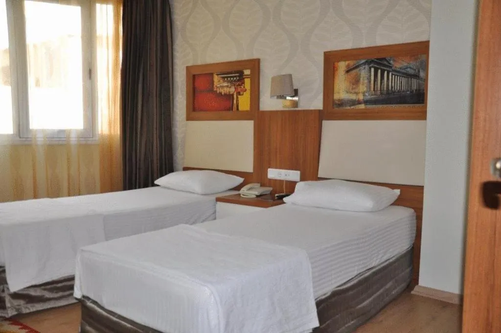Bed in Hotel Baylan İzmir