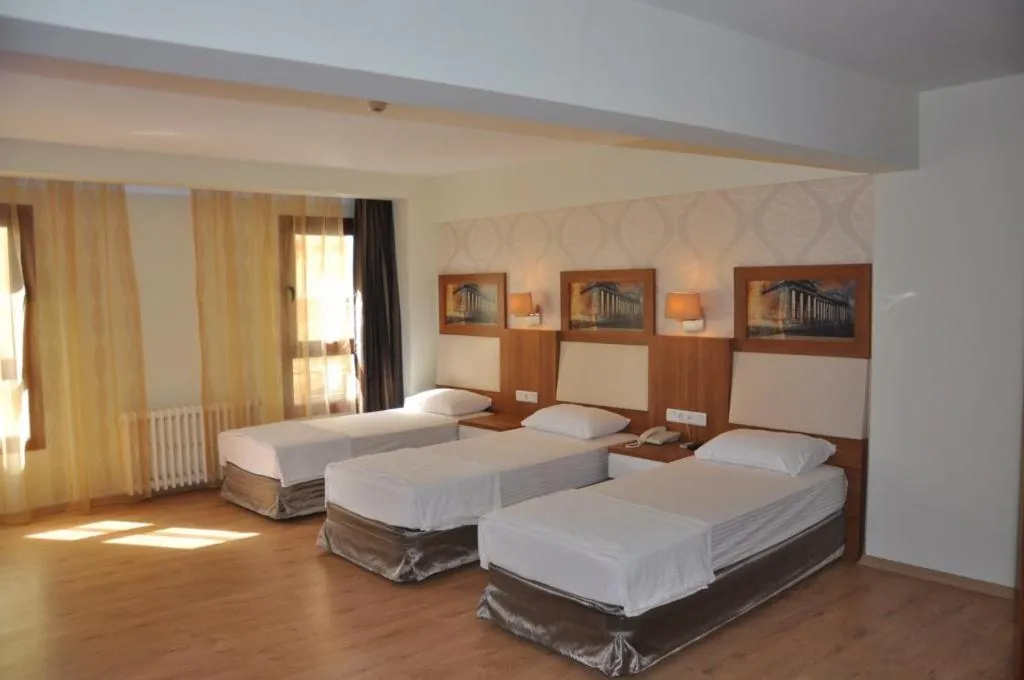 Bed in Hotel Baylan İzmir