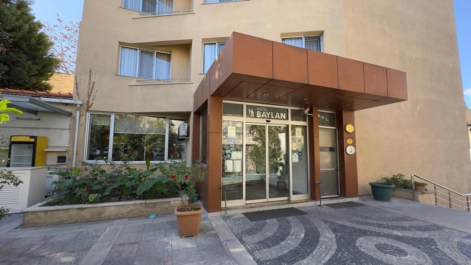 Facade/entrance in Hotel Baylan İzmir