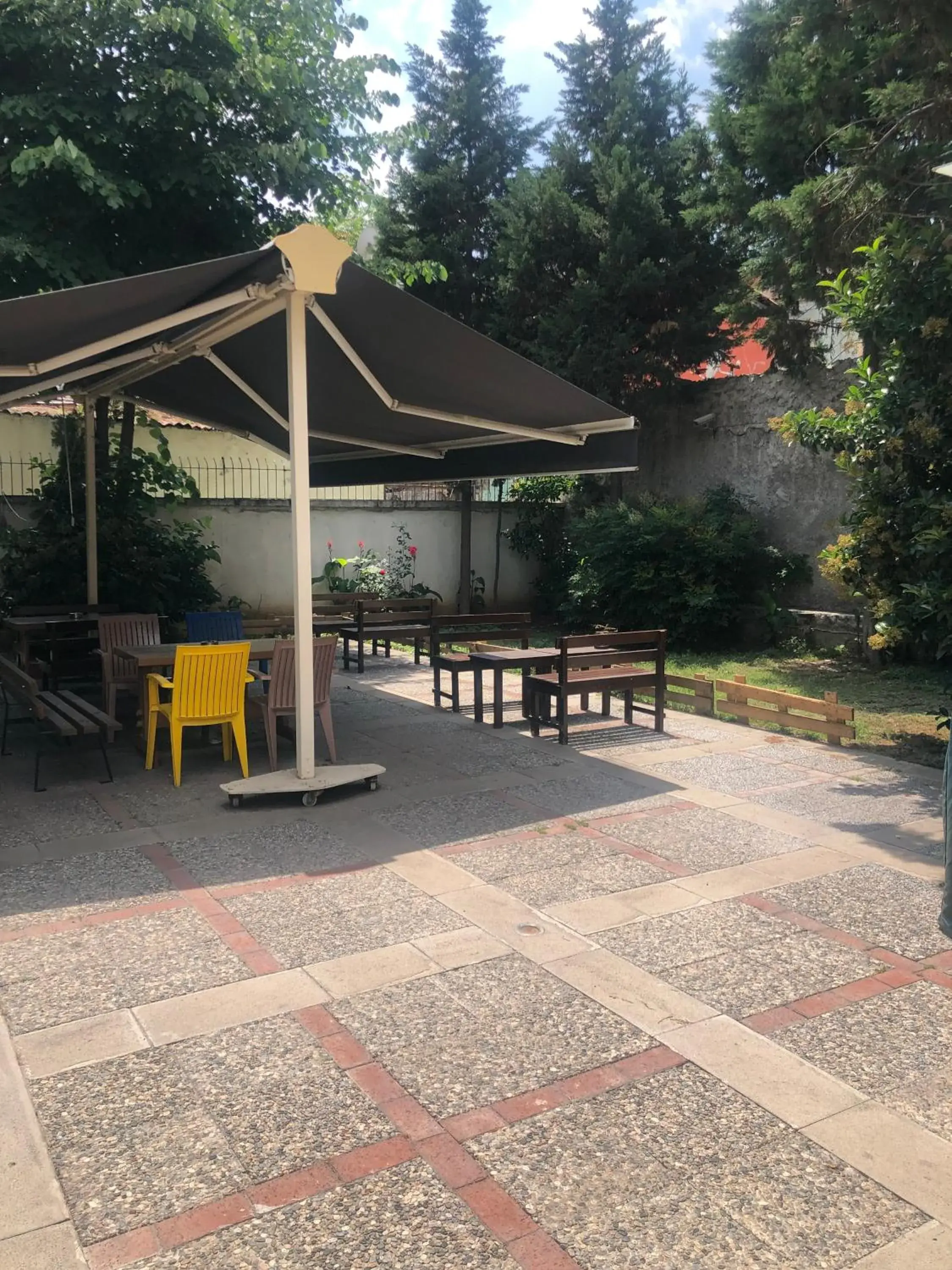 Standard Double Room with Garden View in Hotel Baylan İzmir Standard Double Room with Garden View in Hotel Baylan İzmir