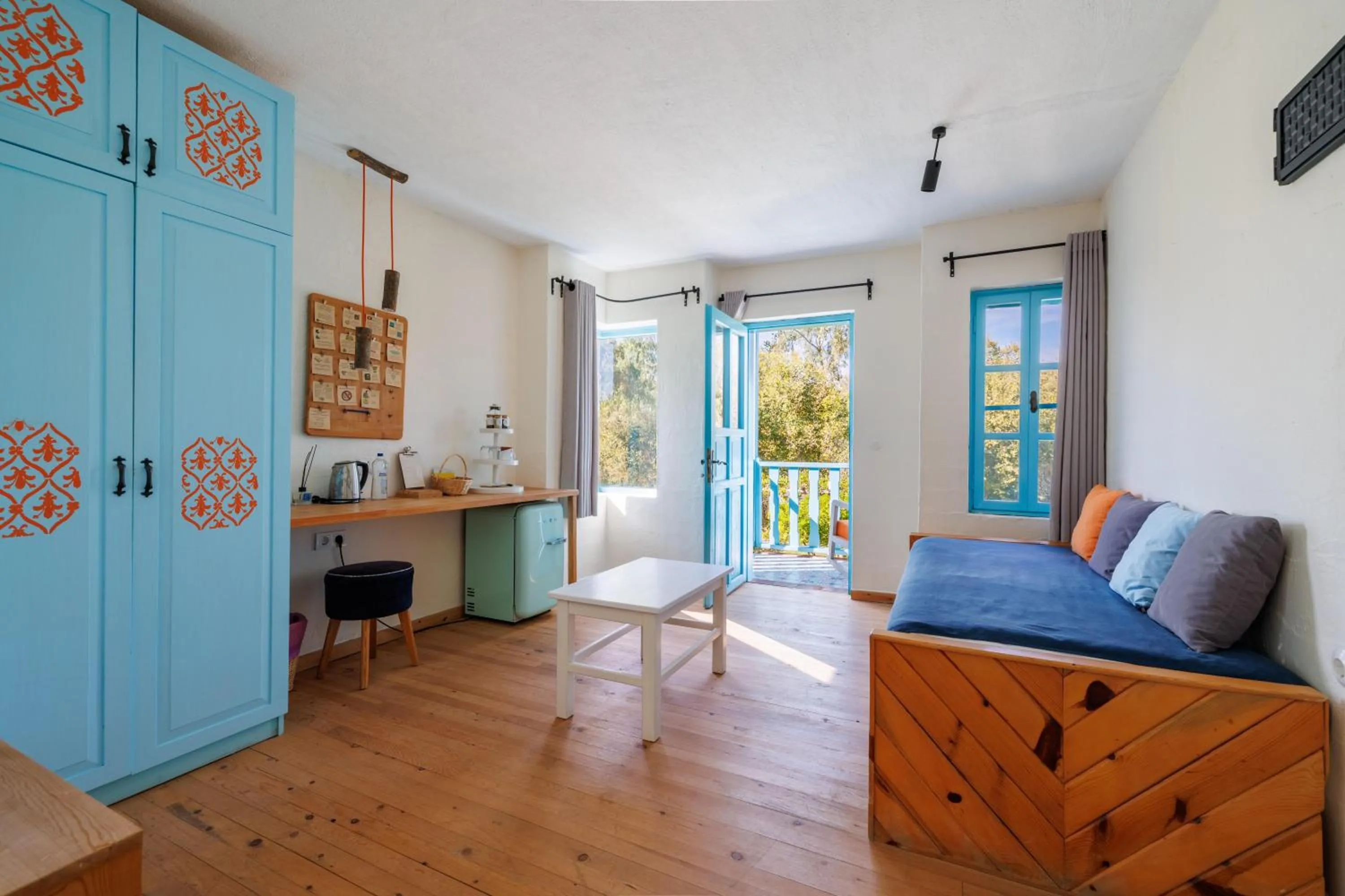 Photo of the whole room in Yonca Lodge