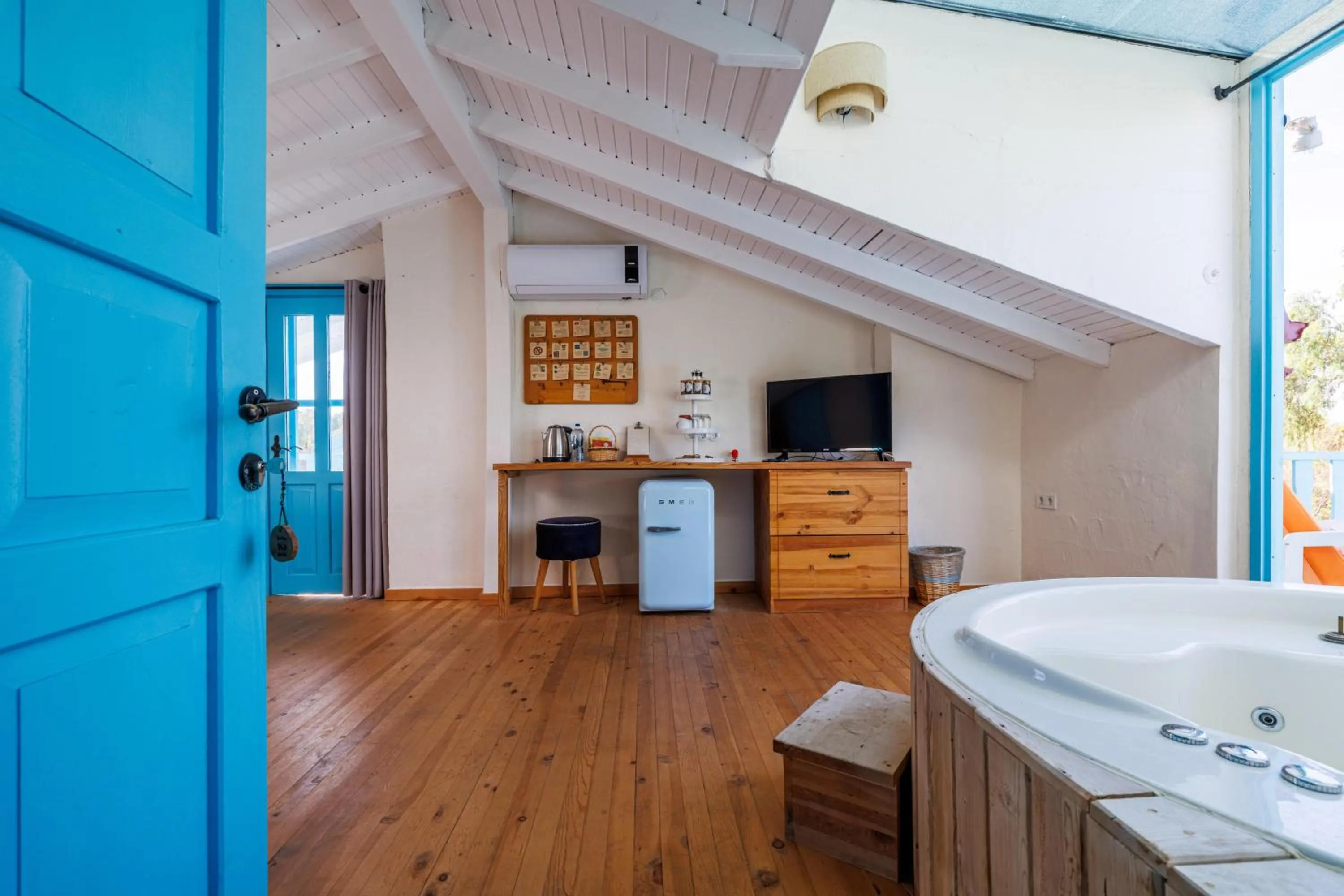 Lobby or reception in Yonca Lodge