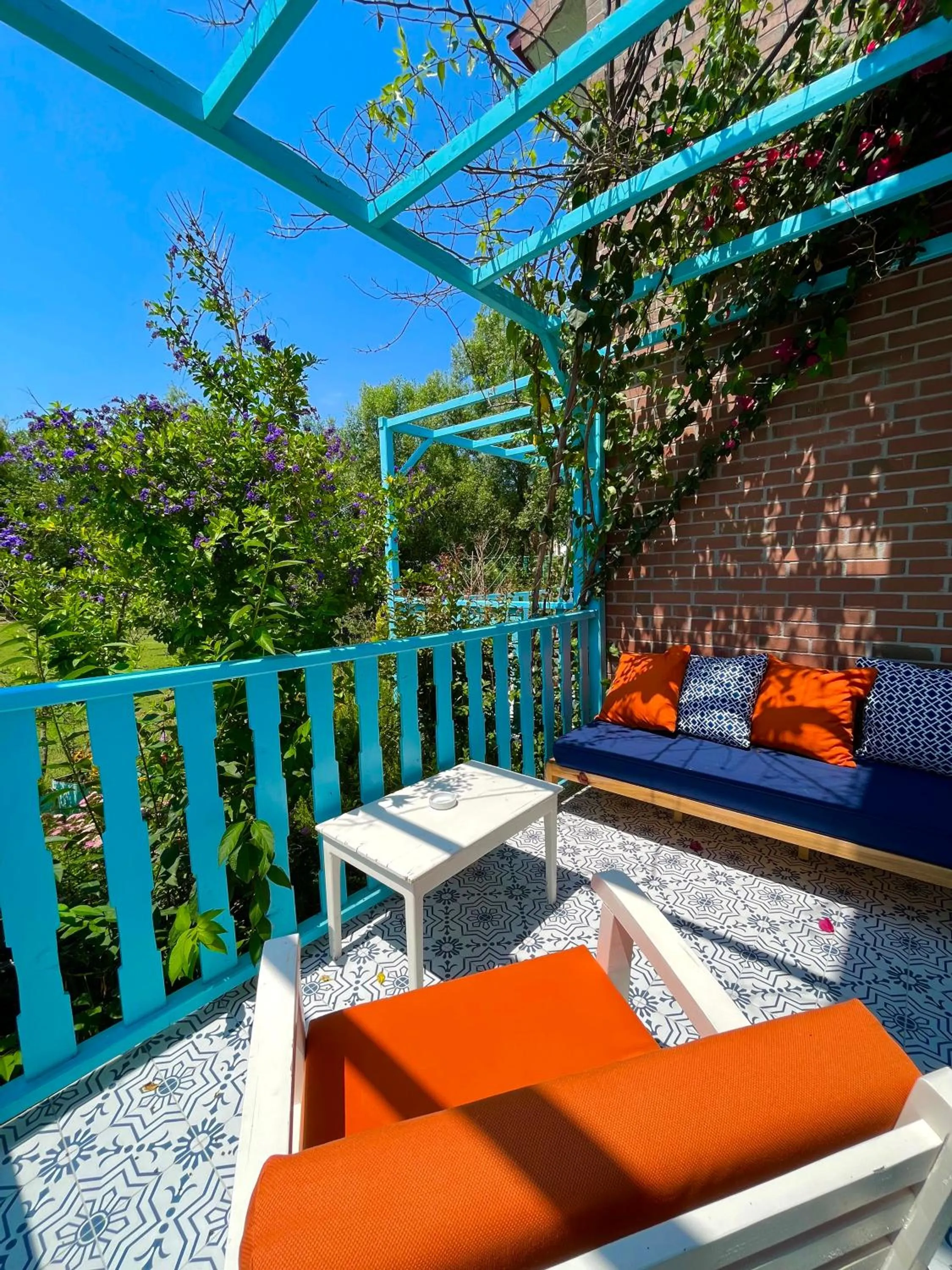 Balcony/Terrace in Yonca Lodge