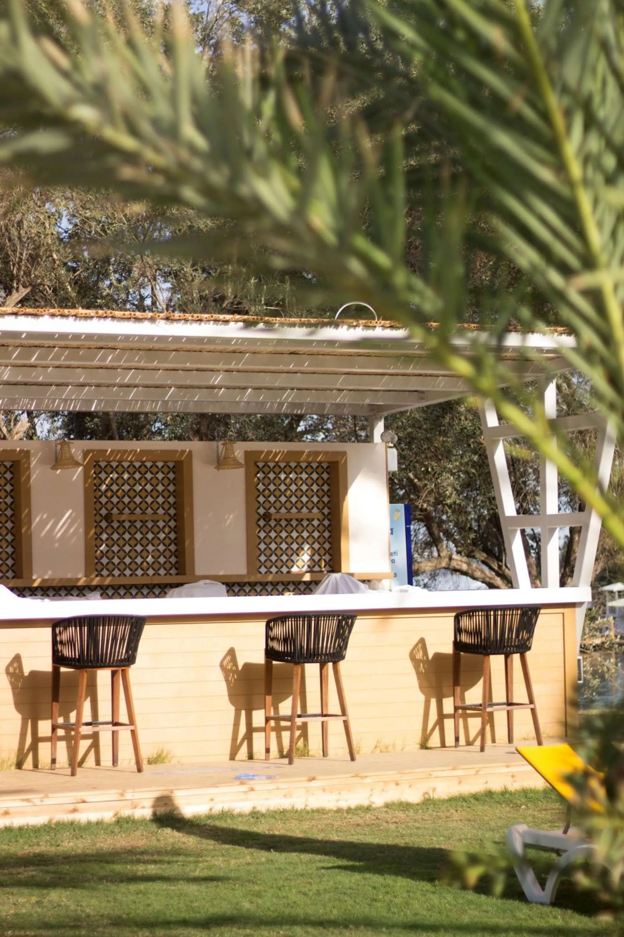 Lounge or bar in DoubleTree by Hilton Bodrum Isil Club Ultra All-Inclusive Resort