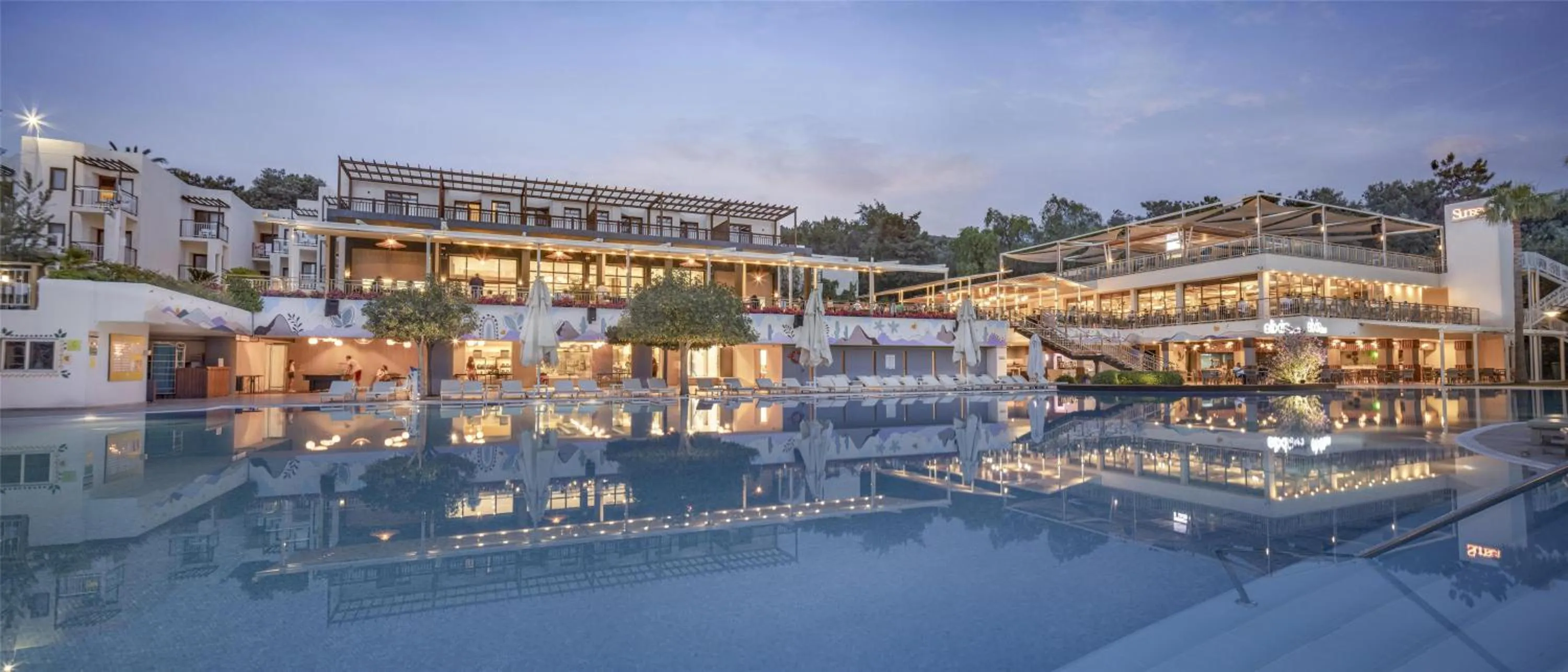 Property building in DoubleTree by Hilton Bodrum Isil Club Ultra All-Inclusive Resort