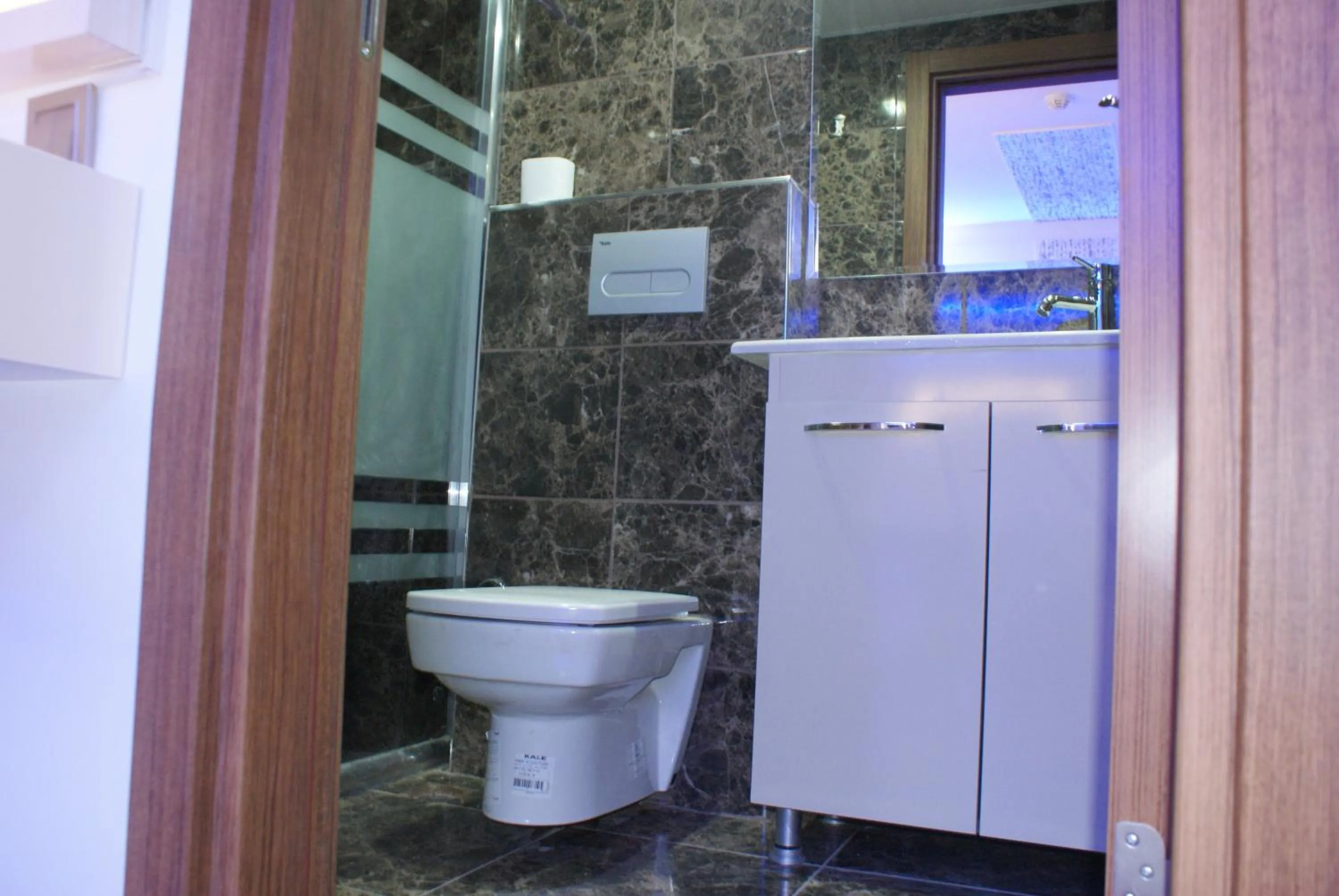 Bathroom in Behram Hotel
