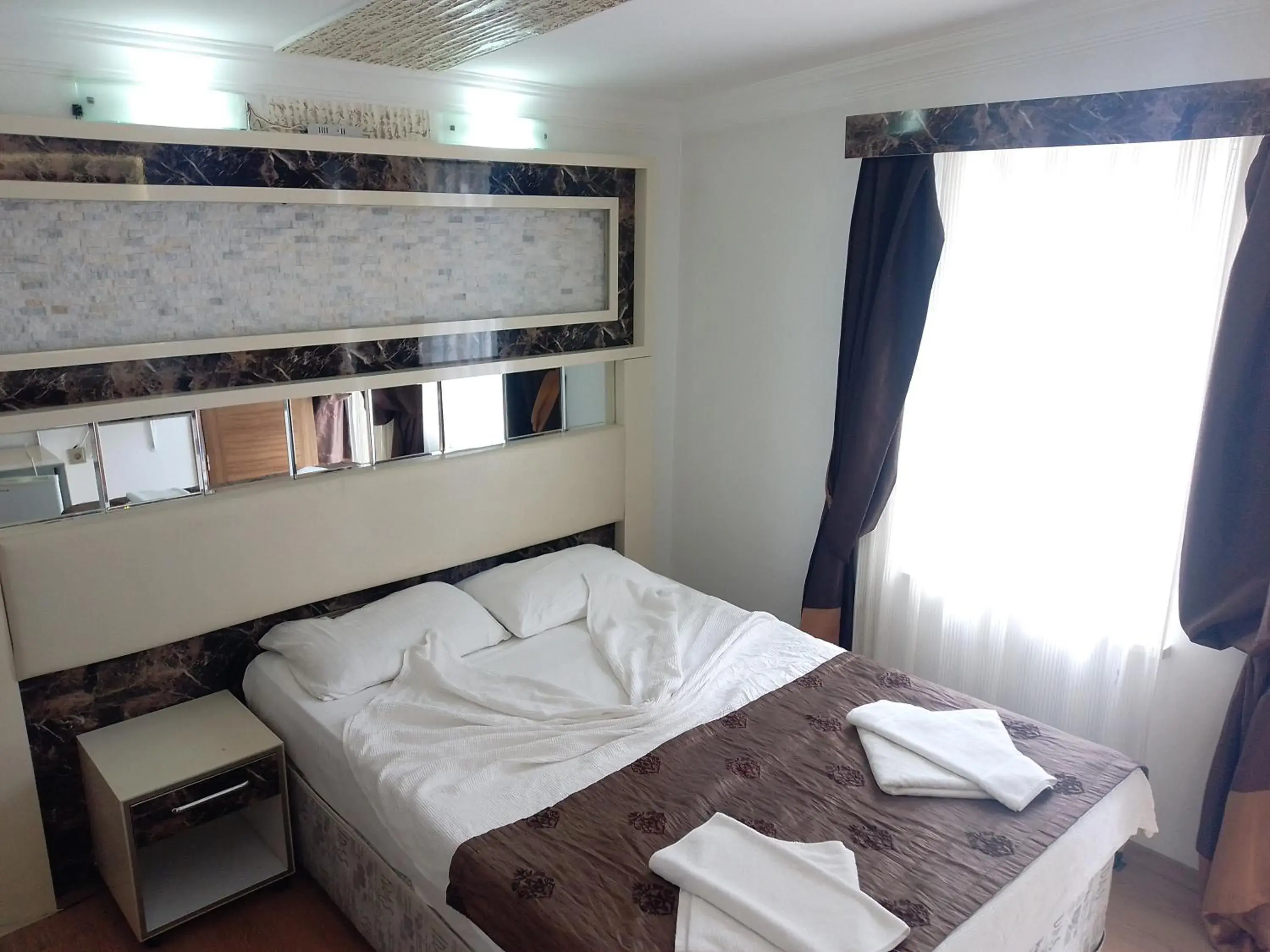Standard Double or Twin Room in Behram Hotel Standard Double or Twin Room in Behram Hotel