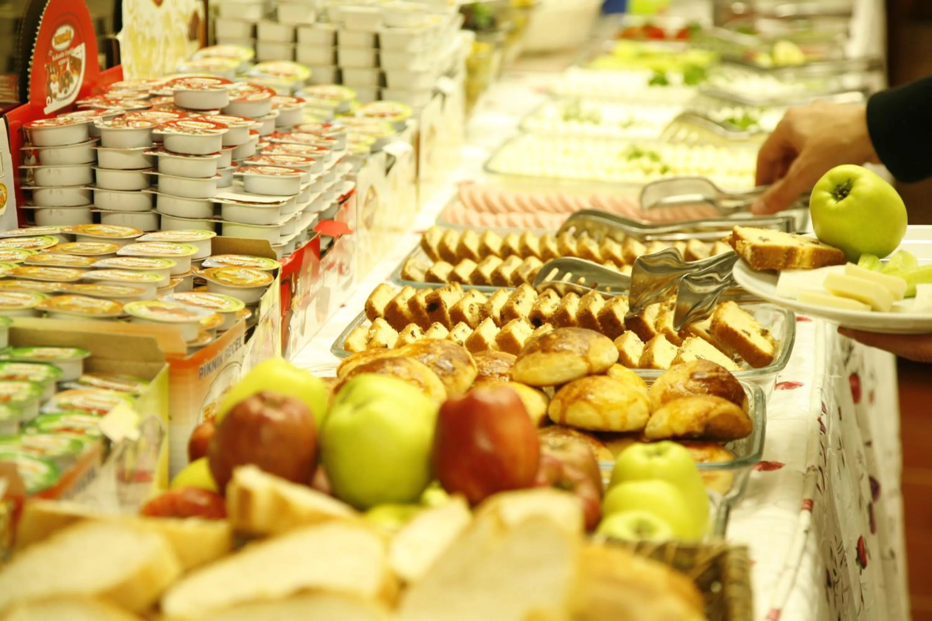 Restaurant/places to eat in Hotel Akcinar