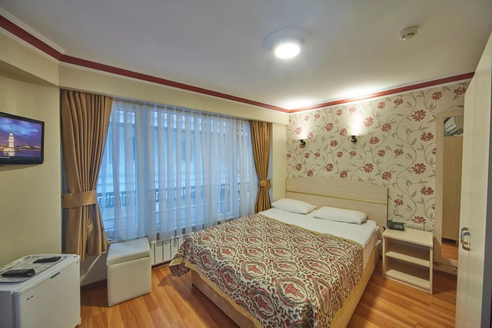 Photo of the whole room, Bed in Hotel Akcinar