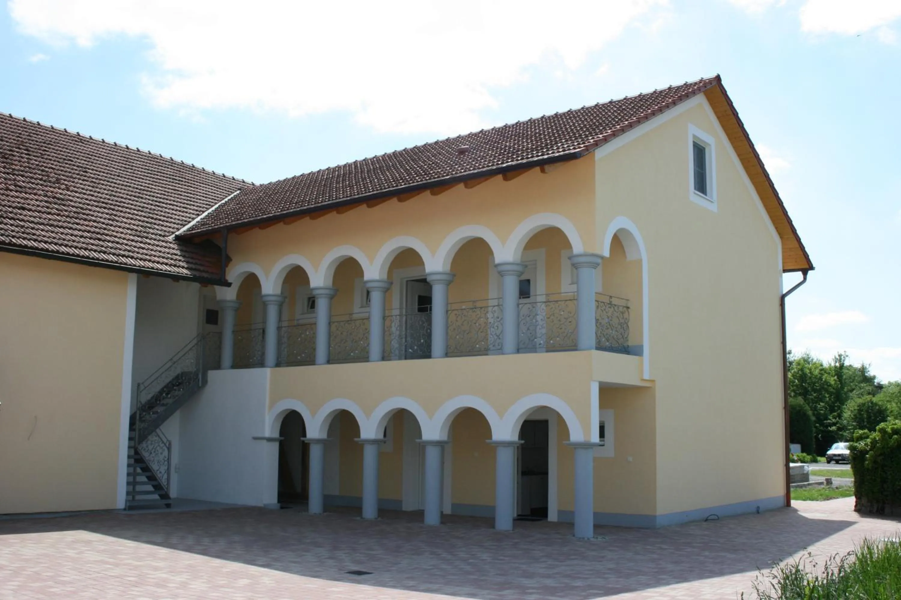 Facade/entrance in Hotel Am Donaubogen