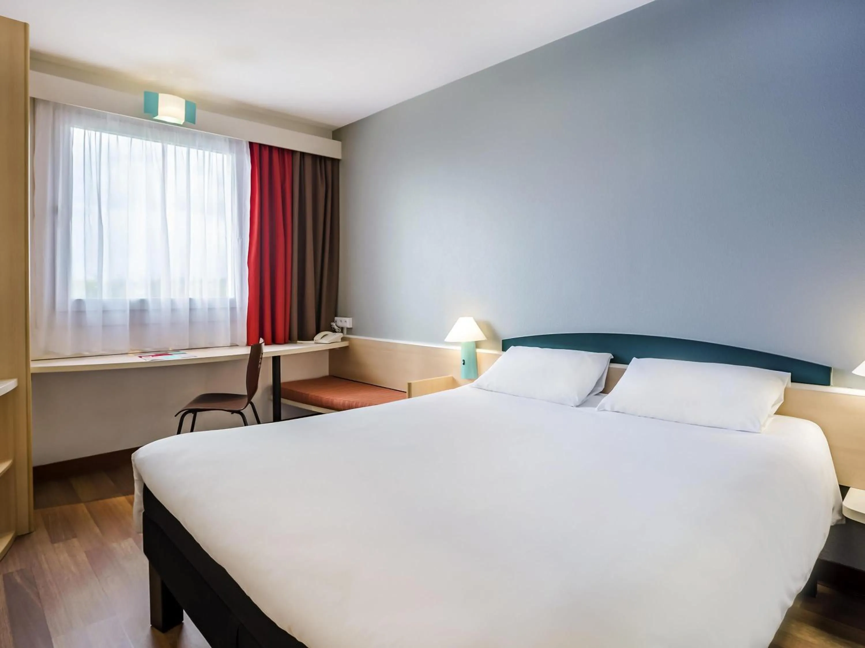 Bedroom, Bed in Ibis Częstochowa