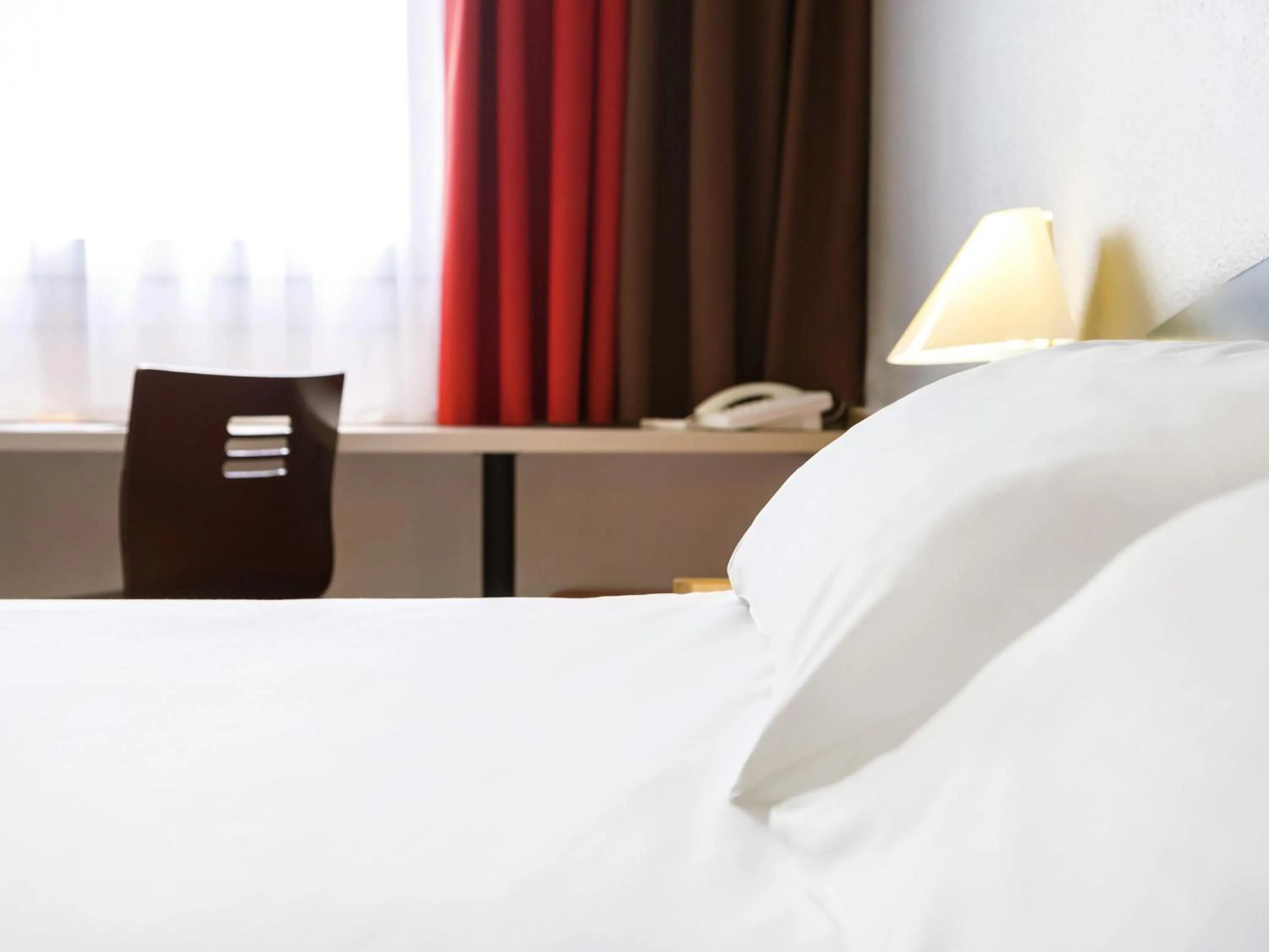 Bedroom, Bed in Ibis Częstochowa