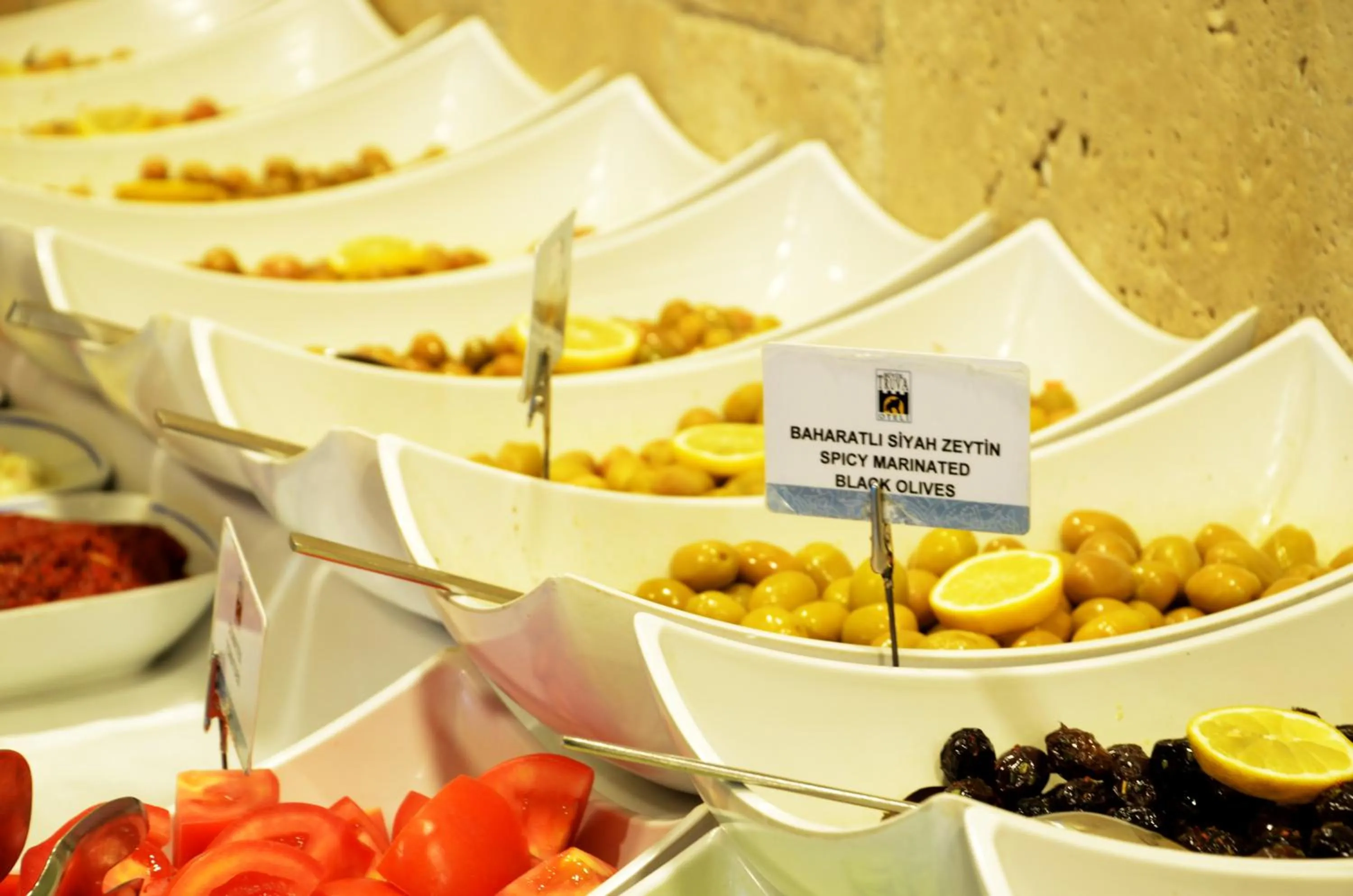 Restaurant/places to eat in Buyuk Truva Hotel