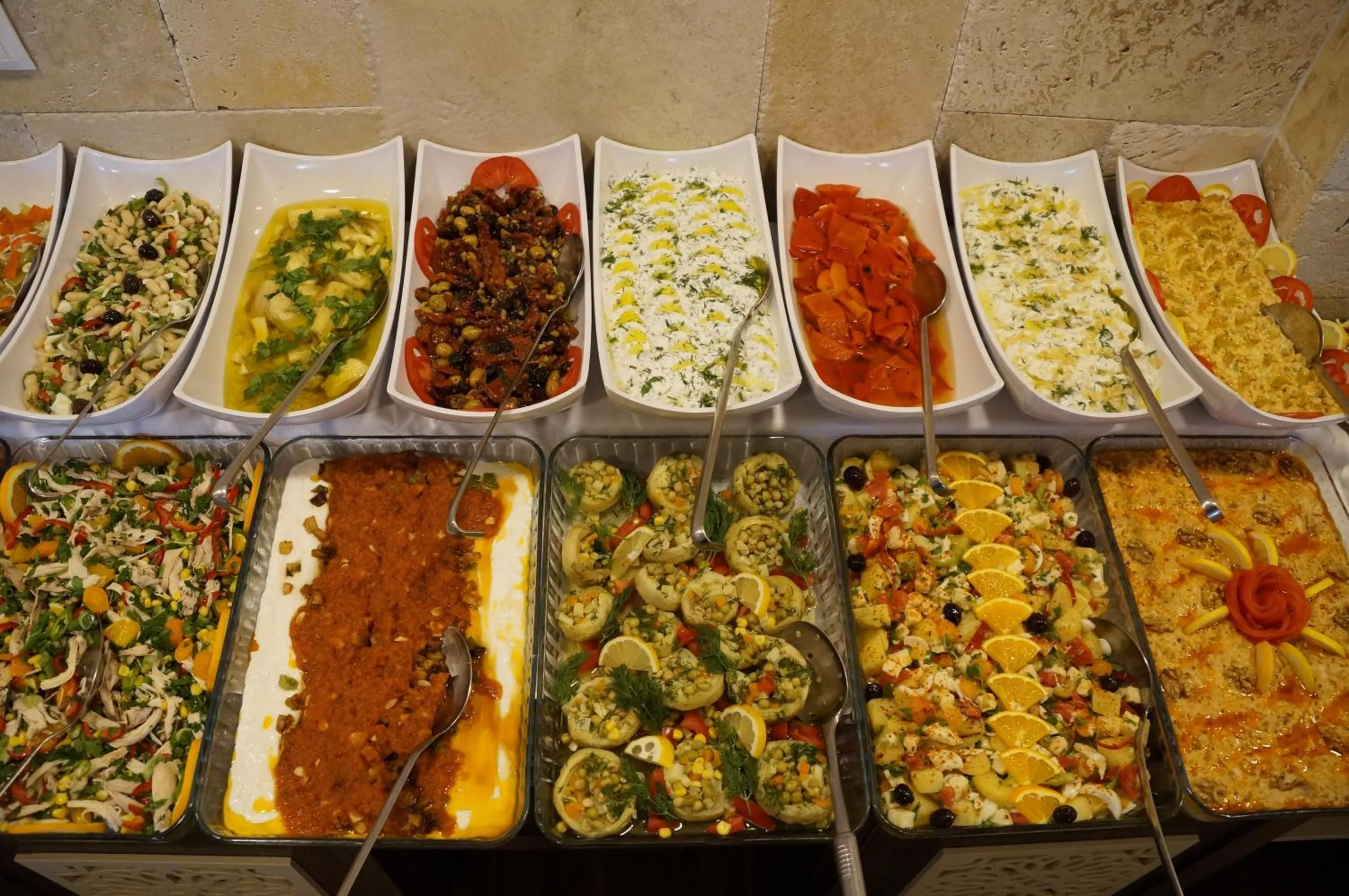 Restaurant/places to eat in Buyuk Truva Hotel