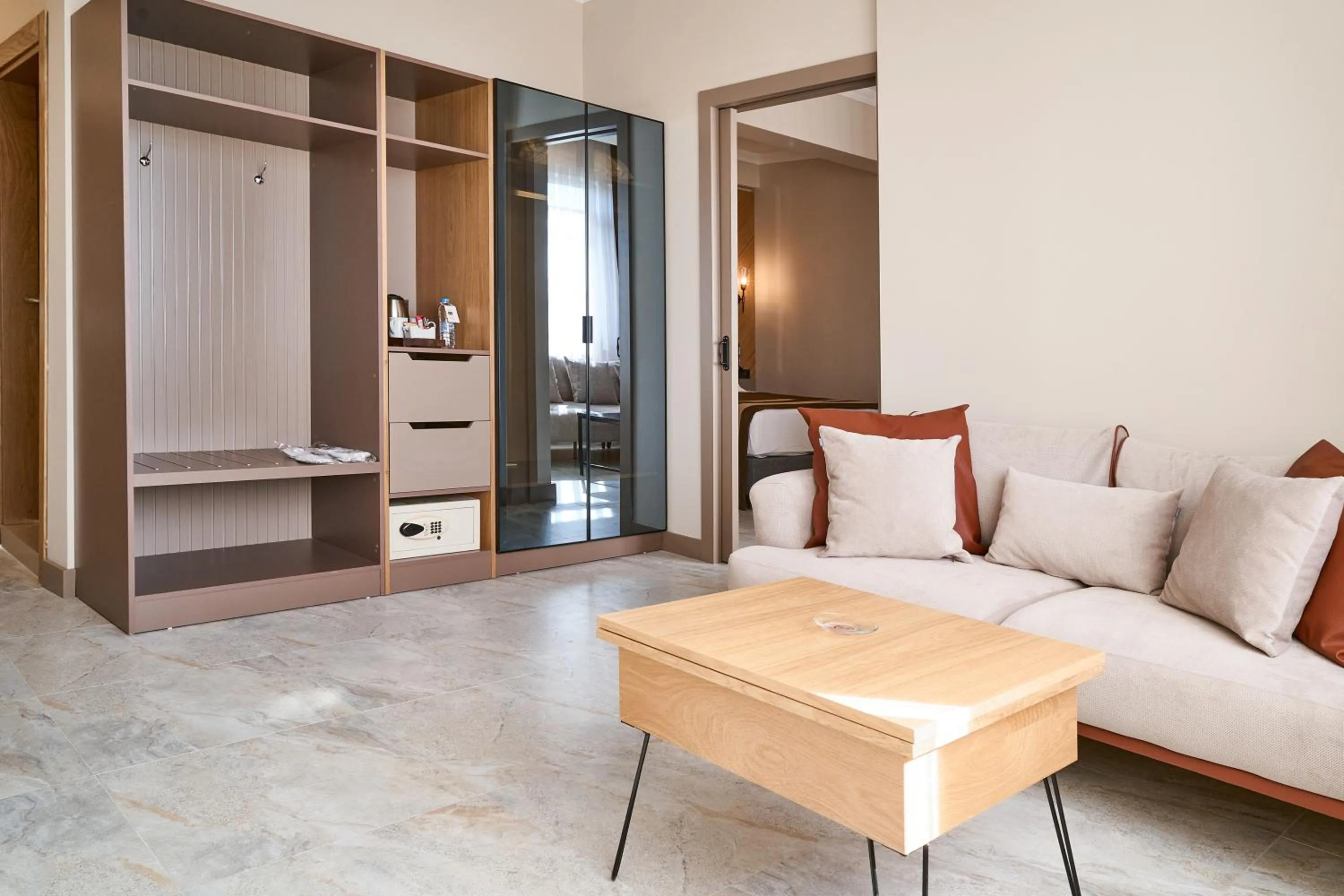 Living room in Buyuk Truva Hotel