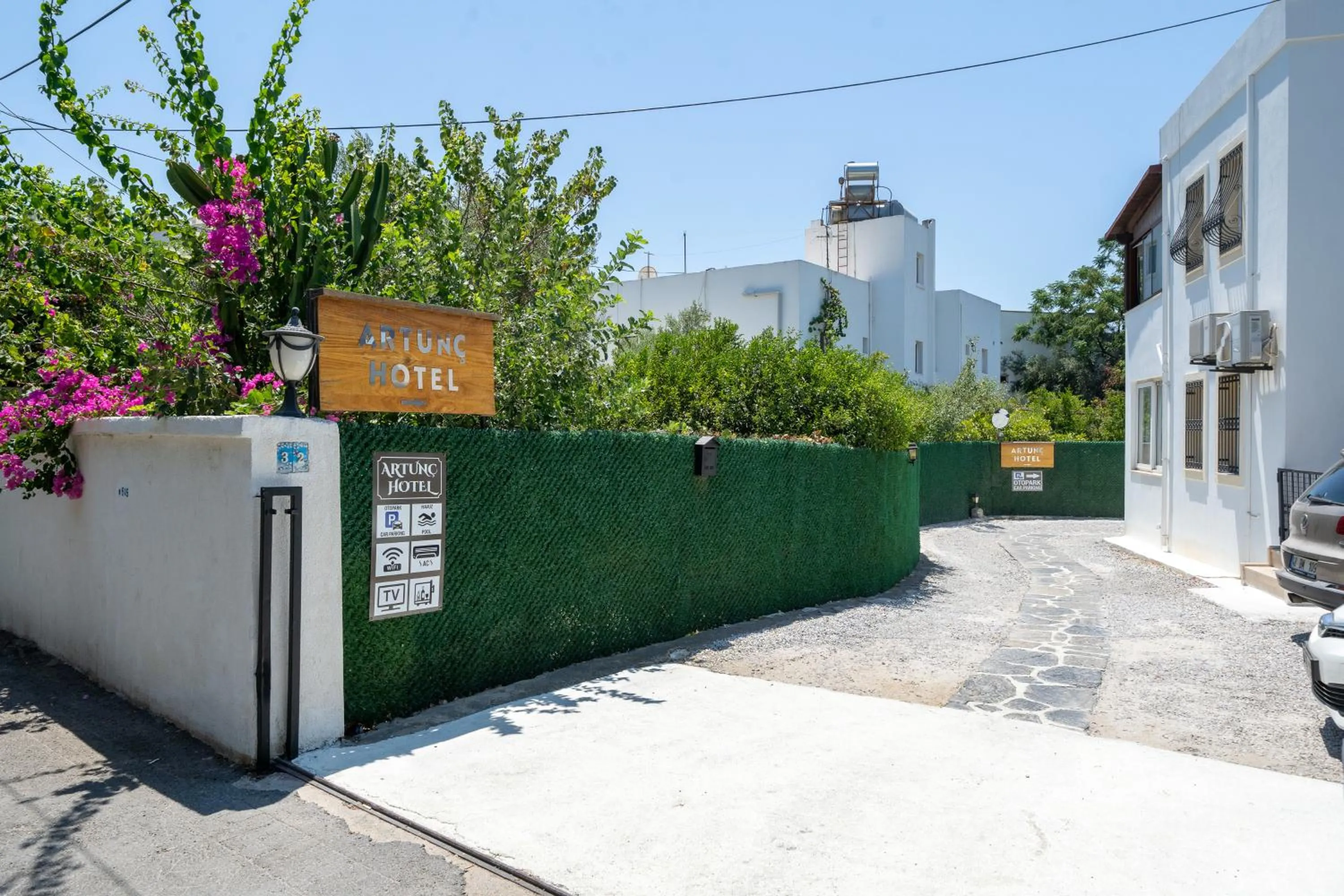 Property logo or sign in Artunc Hotel Bodrum