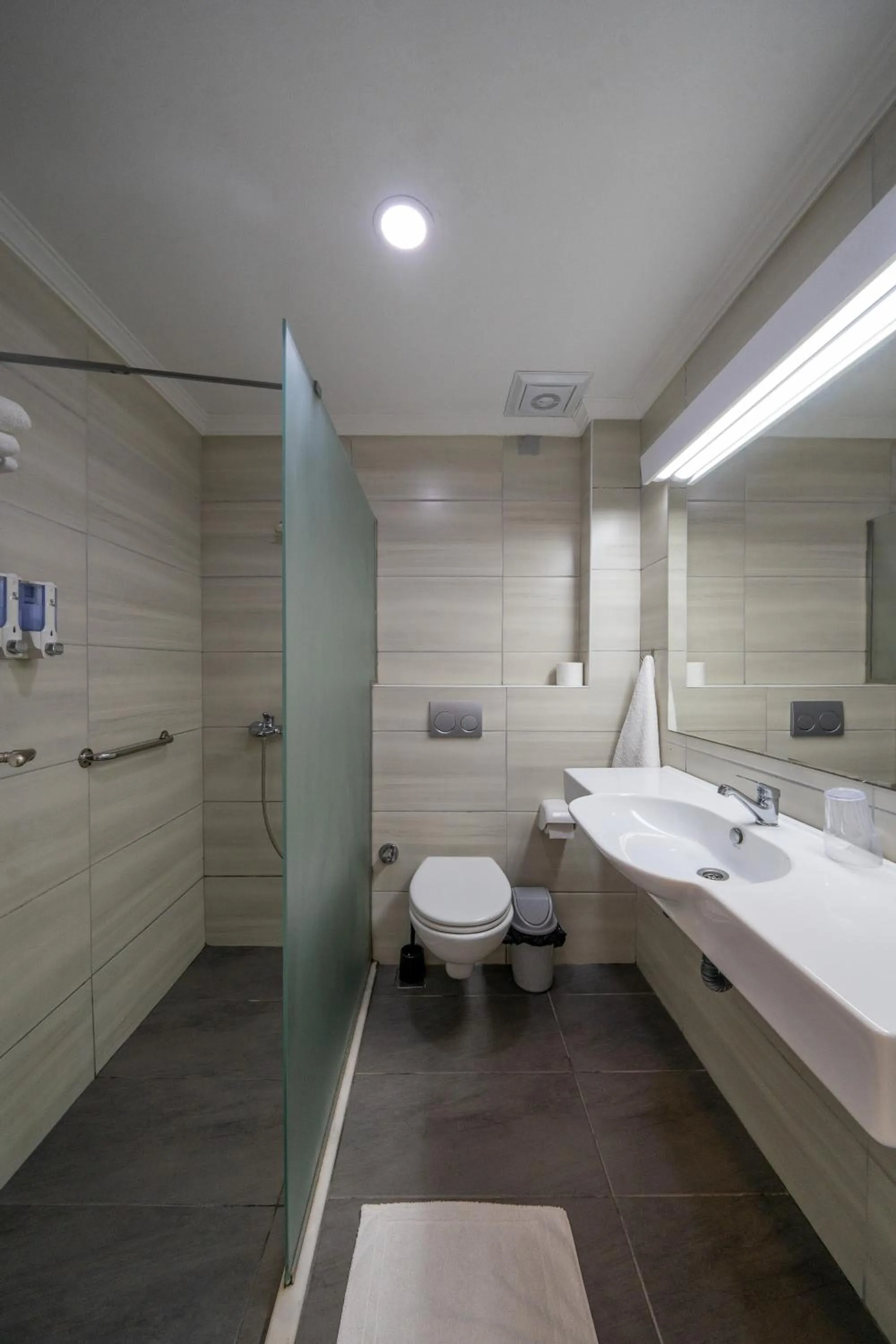 Toilet in Artunc Hotel Bodrum