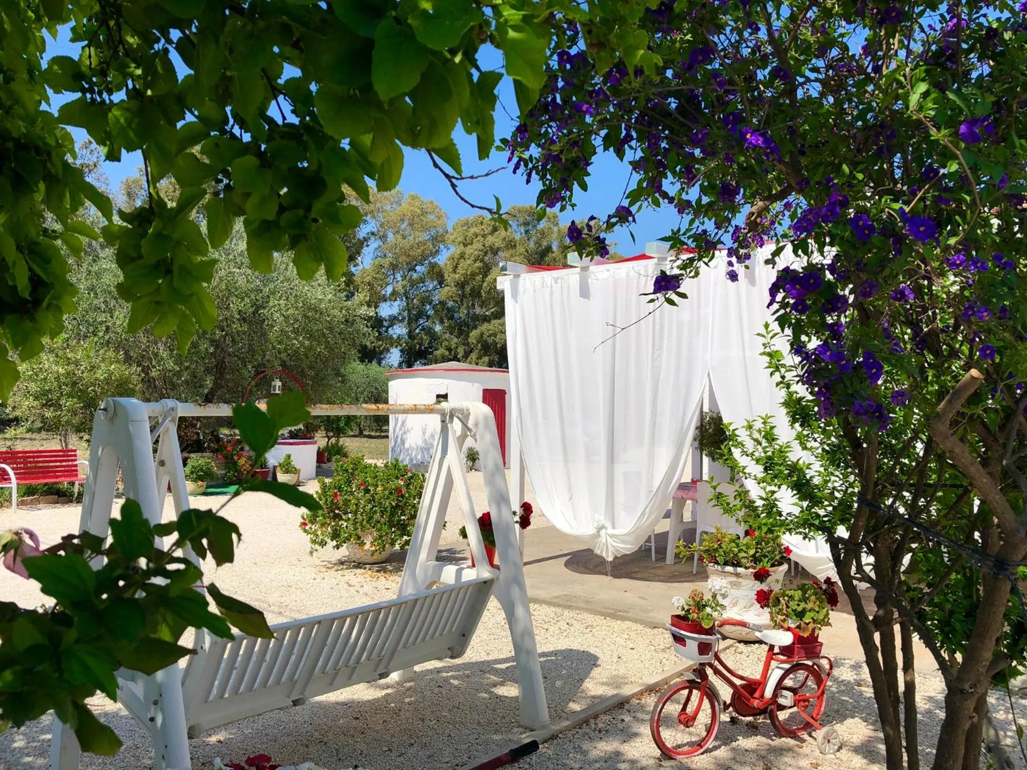 Spring in Villa Cenzina