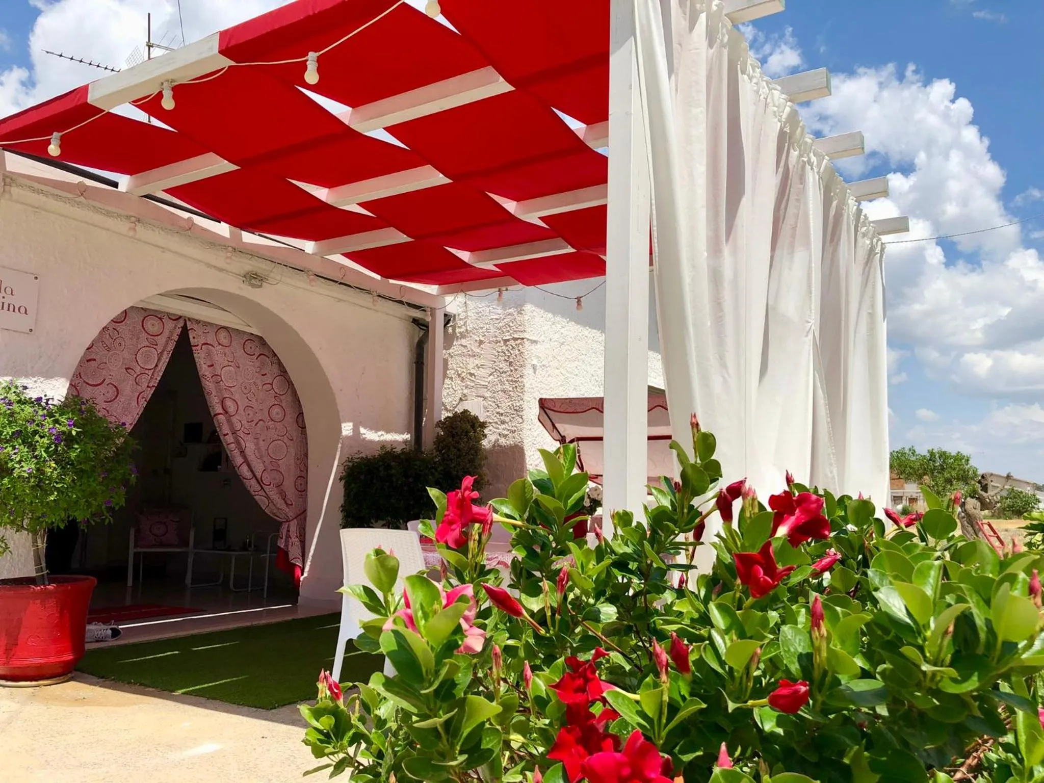 Property building in Villa Cenzina