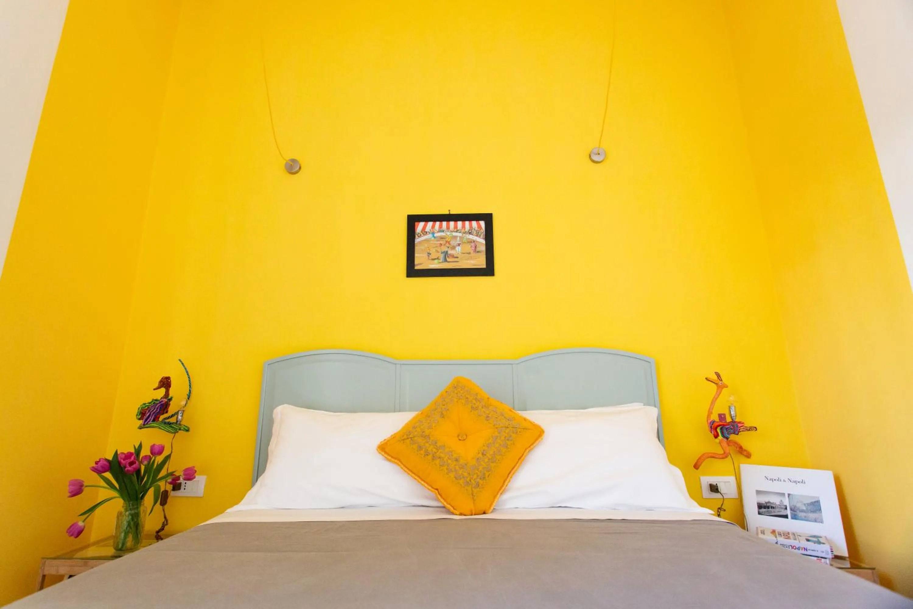 Bed in Napoli Bonita b&b